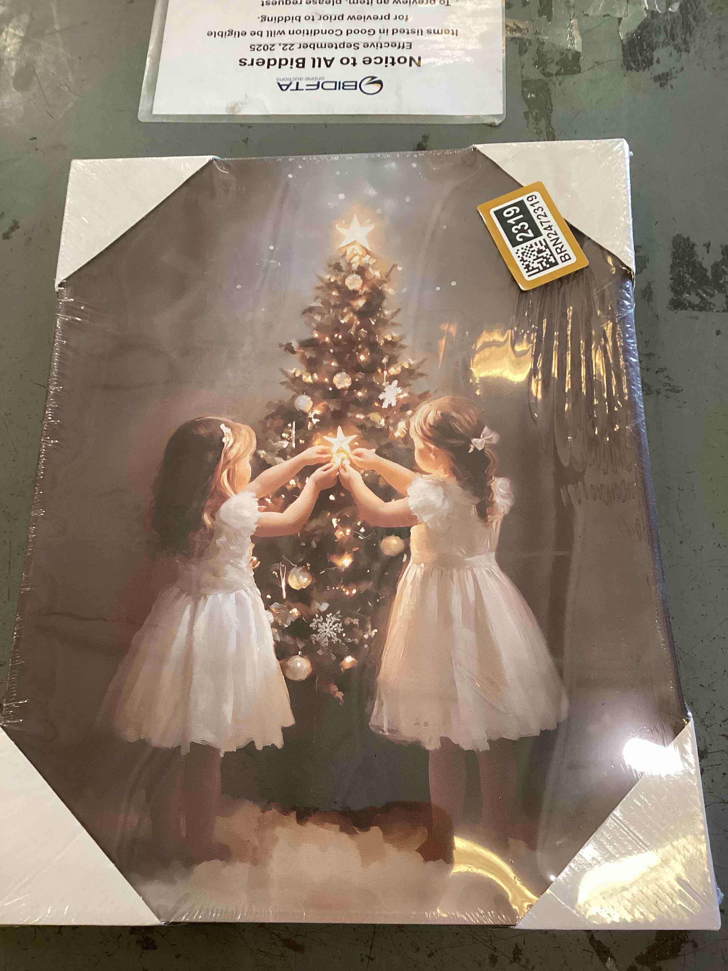 VIYYIEA LED Framed Wall Art for Living Room, Girls decorating a Christmas tree Lighted Canvas Pictures, Battery Operated Lighted Canvas Prints, Christmas Gifts for family or friends, 20L x 16W