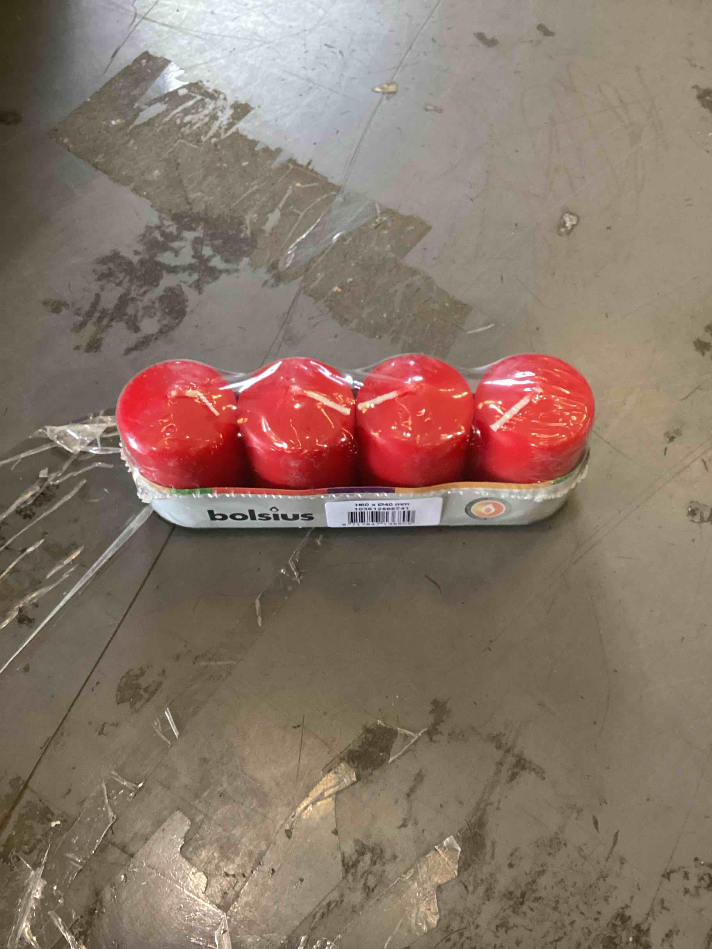 4pk red candles