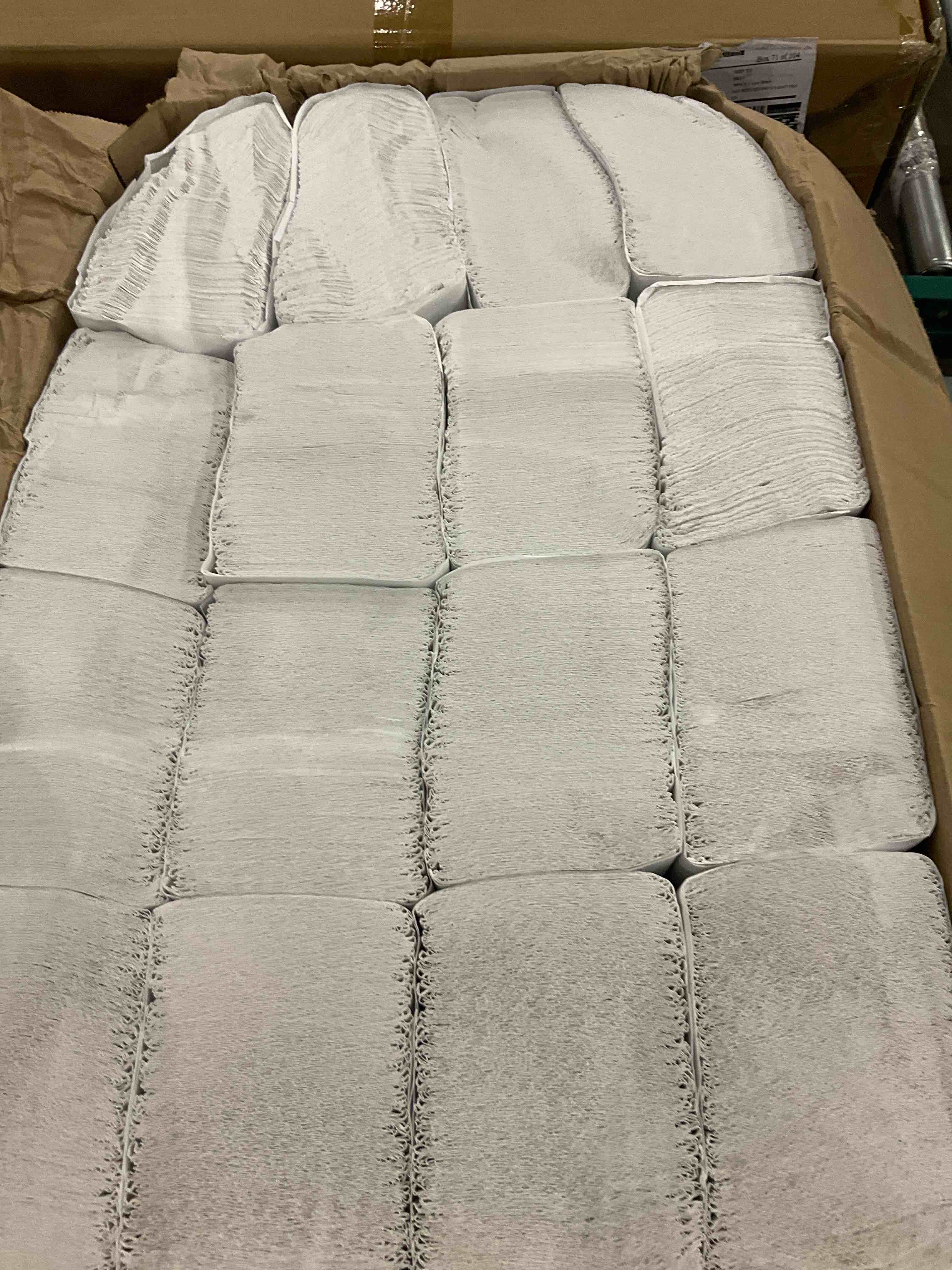 https://s3.amazonaws.com/lotting-images-prod/bidfta/PNK2383291_1754650675068.jpeg