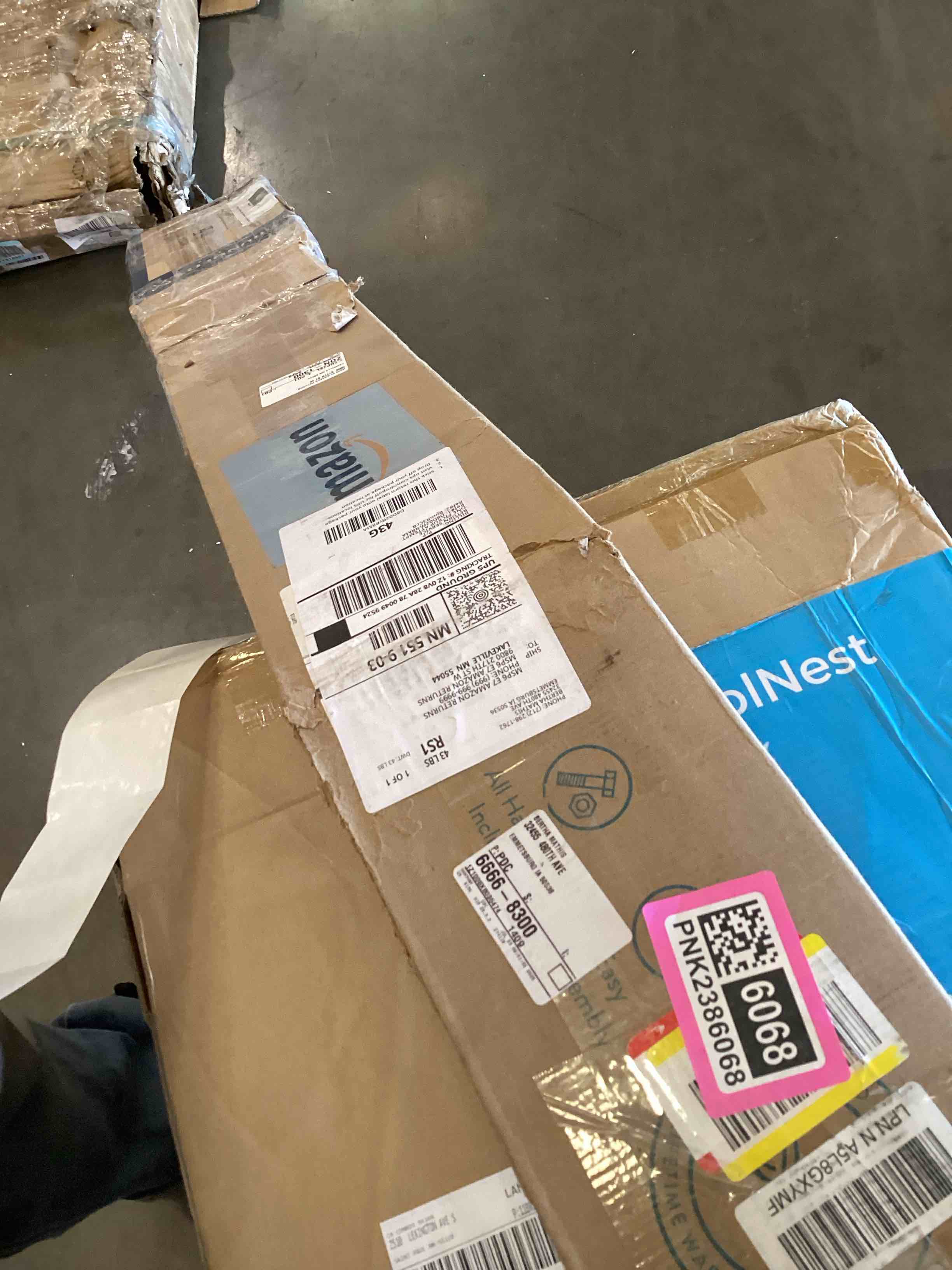 unknown metal frame pieces