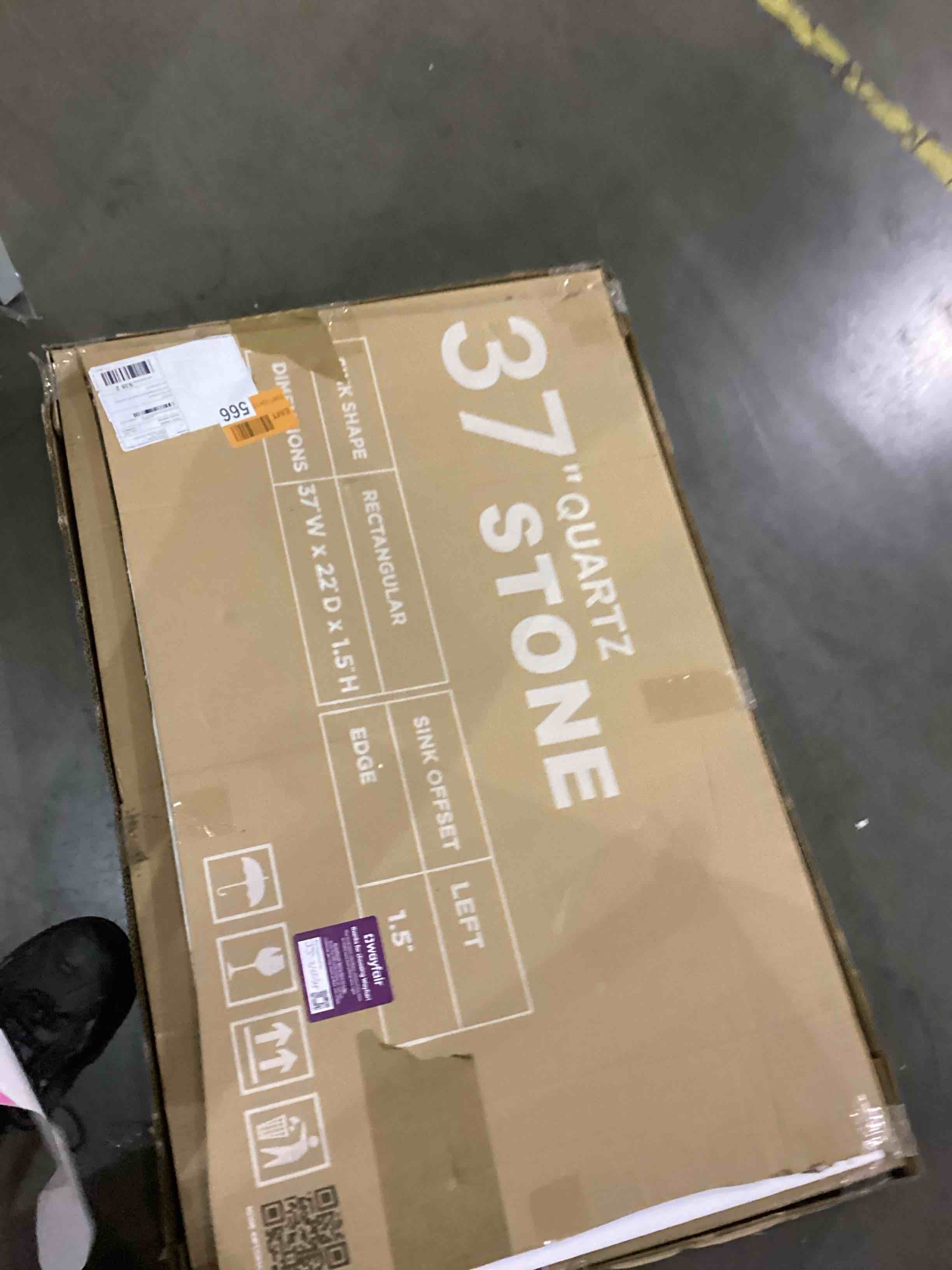 https://s3.amazonaws.com/lotting-images-prod/bidfta/PNK2386327_1755084889889.jpeg