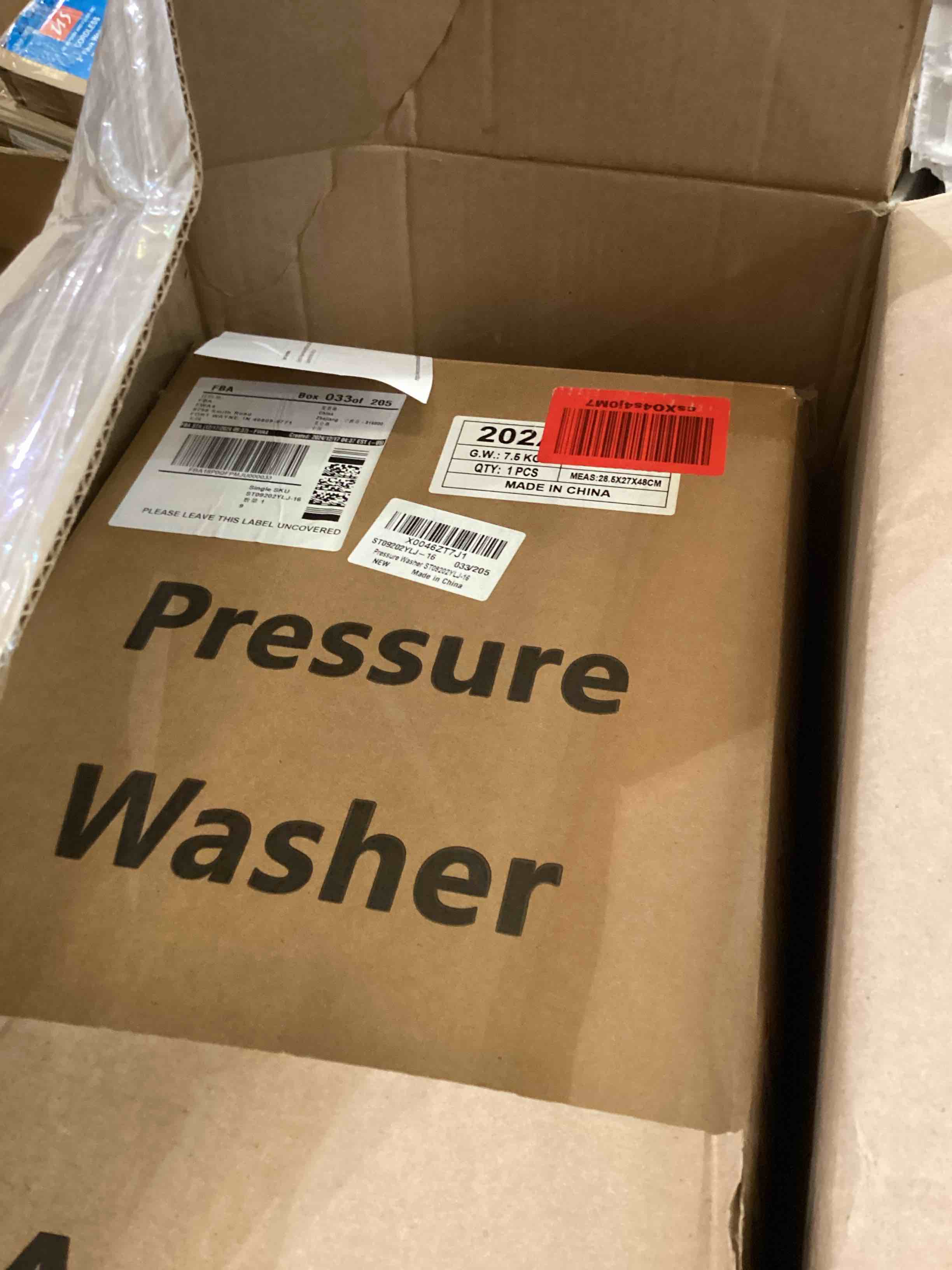 https://s3.amazonaws.com/lotting-images-prod/bidfta/PNK2390261_1755271241983.jpeg
