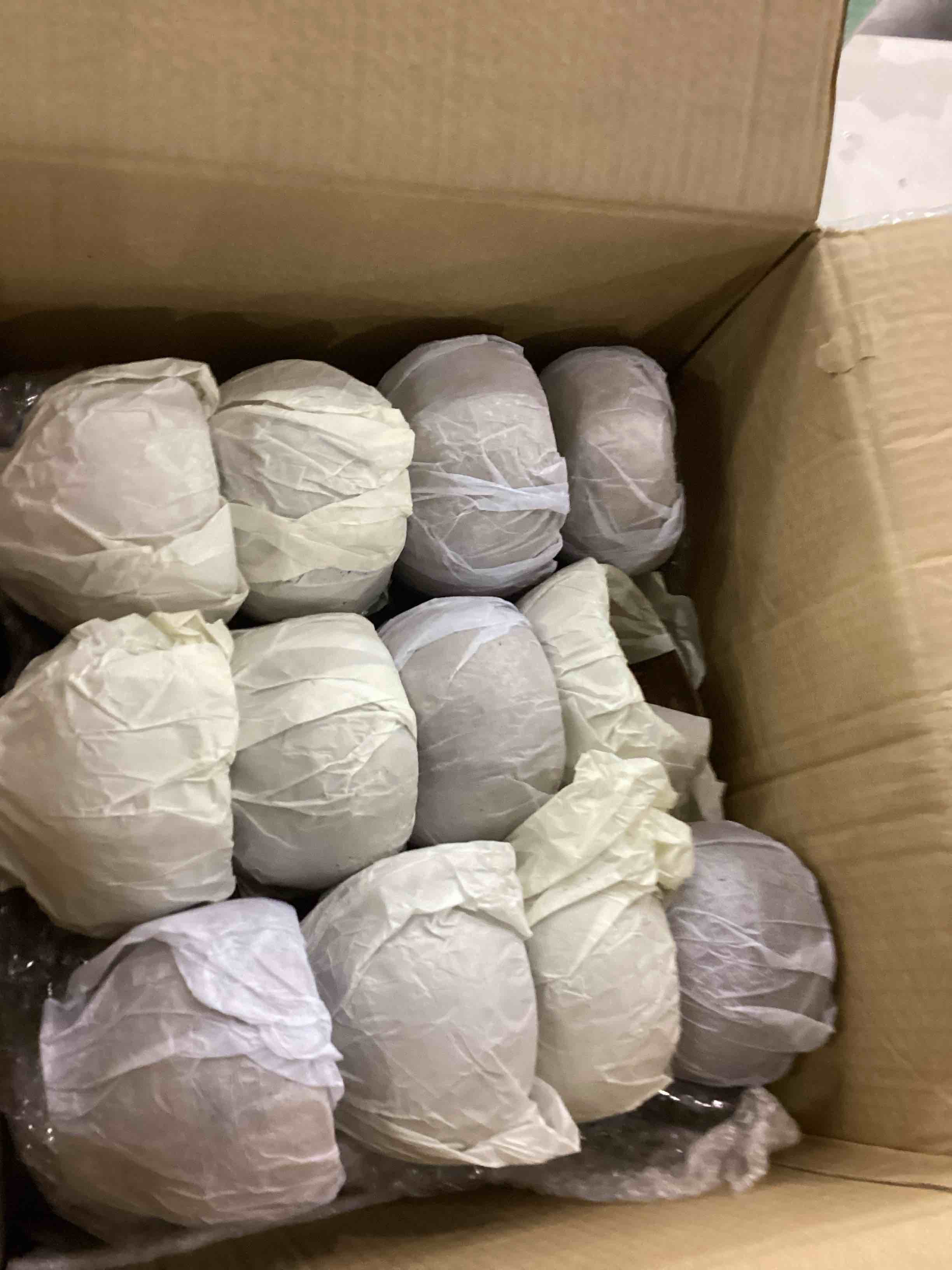 https://s3.amazonaws.com/lotting-images-prod/bidfta/PNK2393165_1756901257226.jpeg