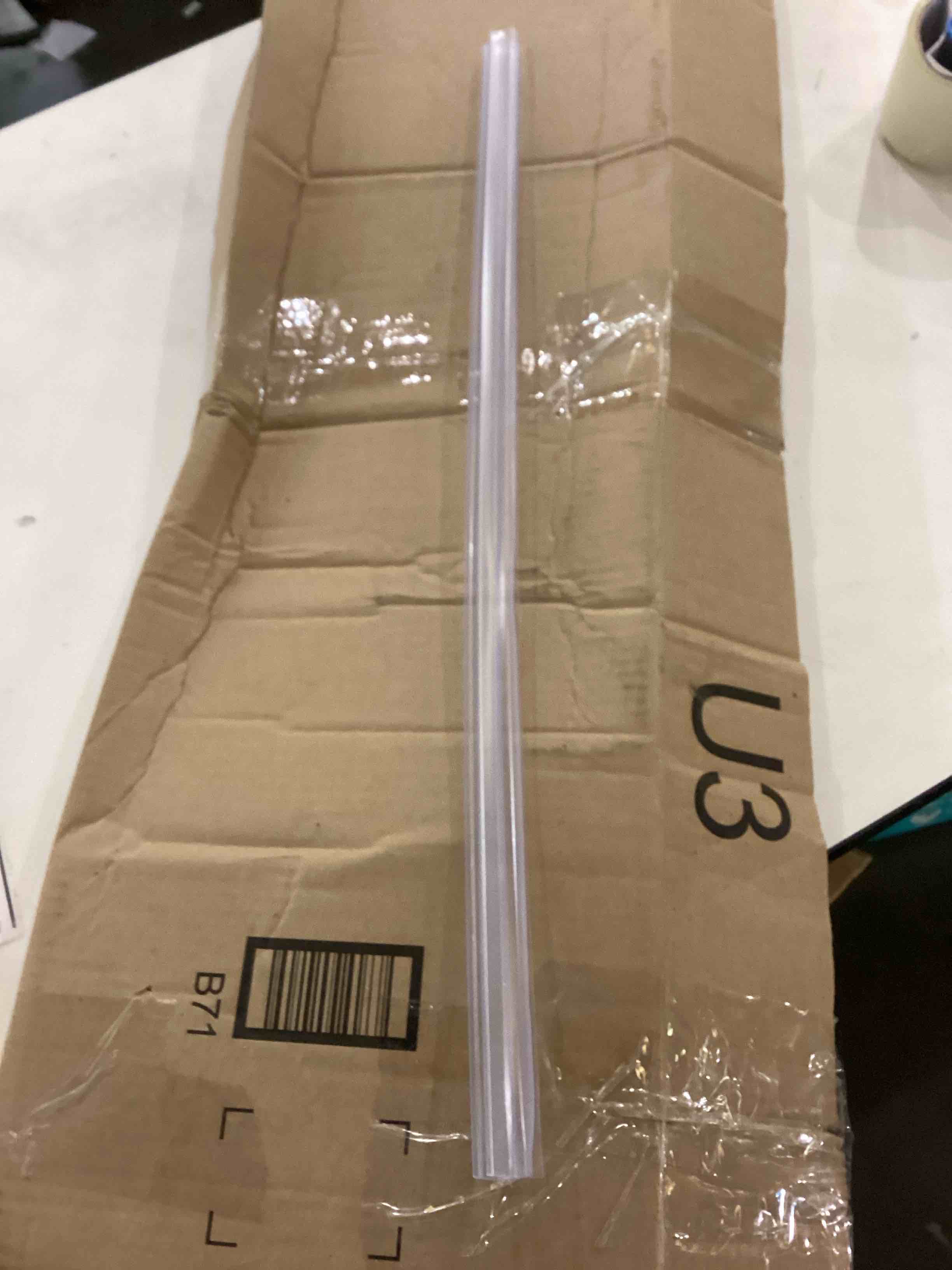 https://s3.amazonaws.com/lotting-images-prod/bidfta/PNK2393235_1756909172845.jpeg