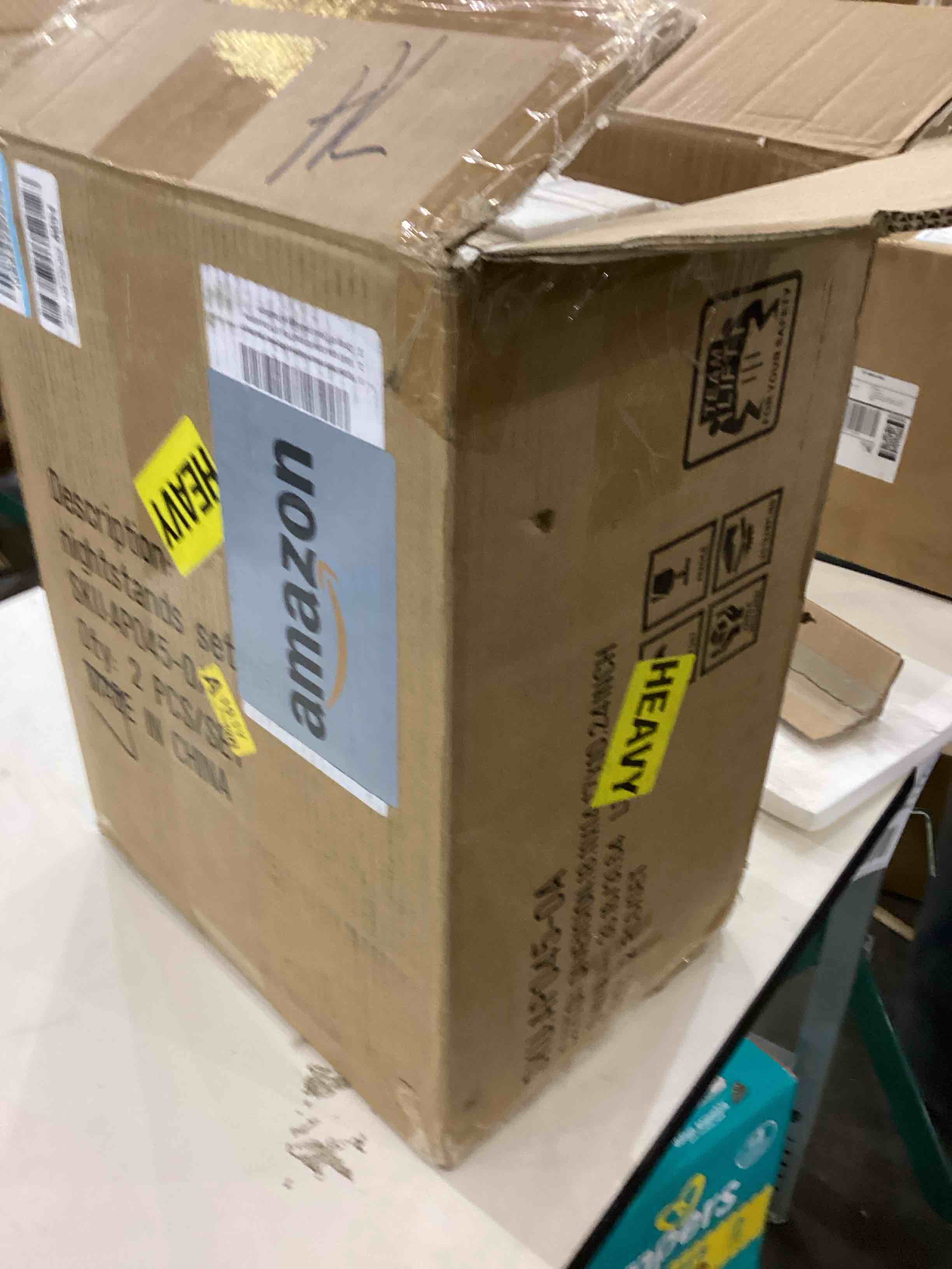 https://s3.amazonaws.com/lotting-images-prod/bidfta/PNK2393245_1756910149558.jpeg