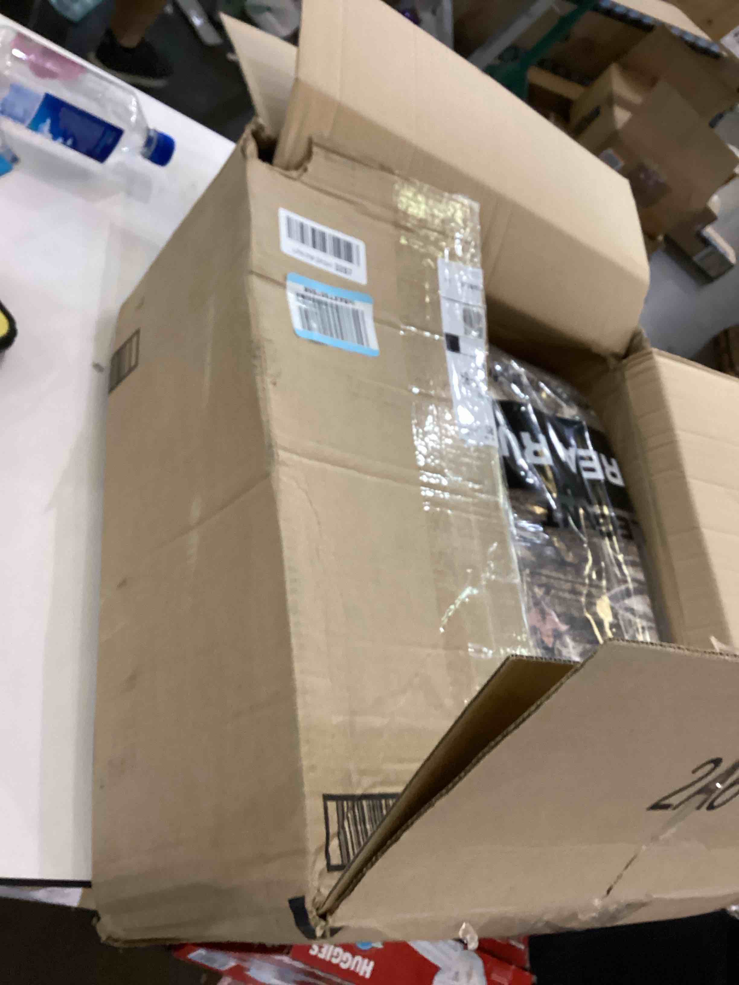 https://s3.amazonaws.com/lotting-images-prod/bidfta/PNK2393256_1756911419392.jpeg
