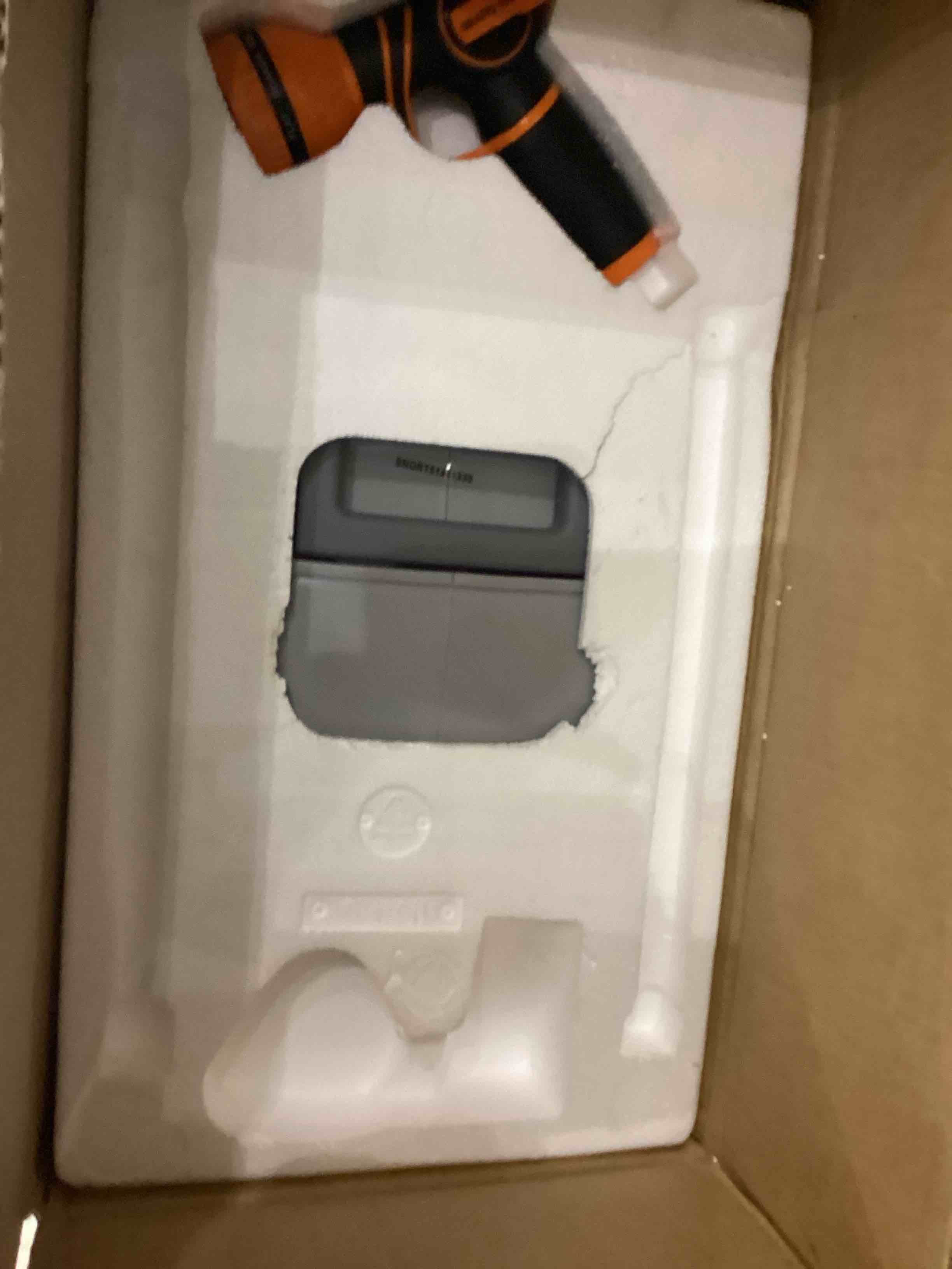 https://s3.amazonaws.com/lotting-images-prod/bidfta/PNK2393267_1756912287707.jpeg