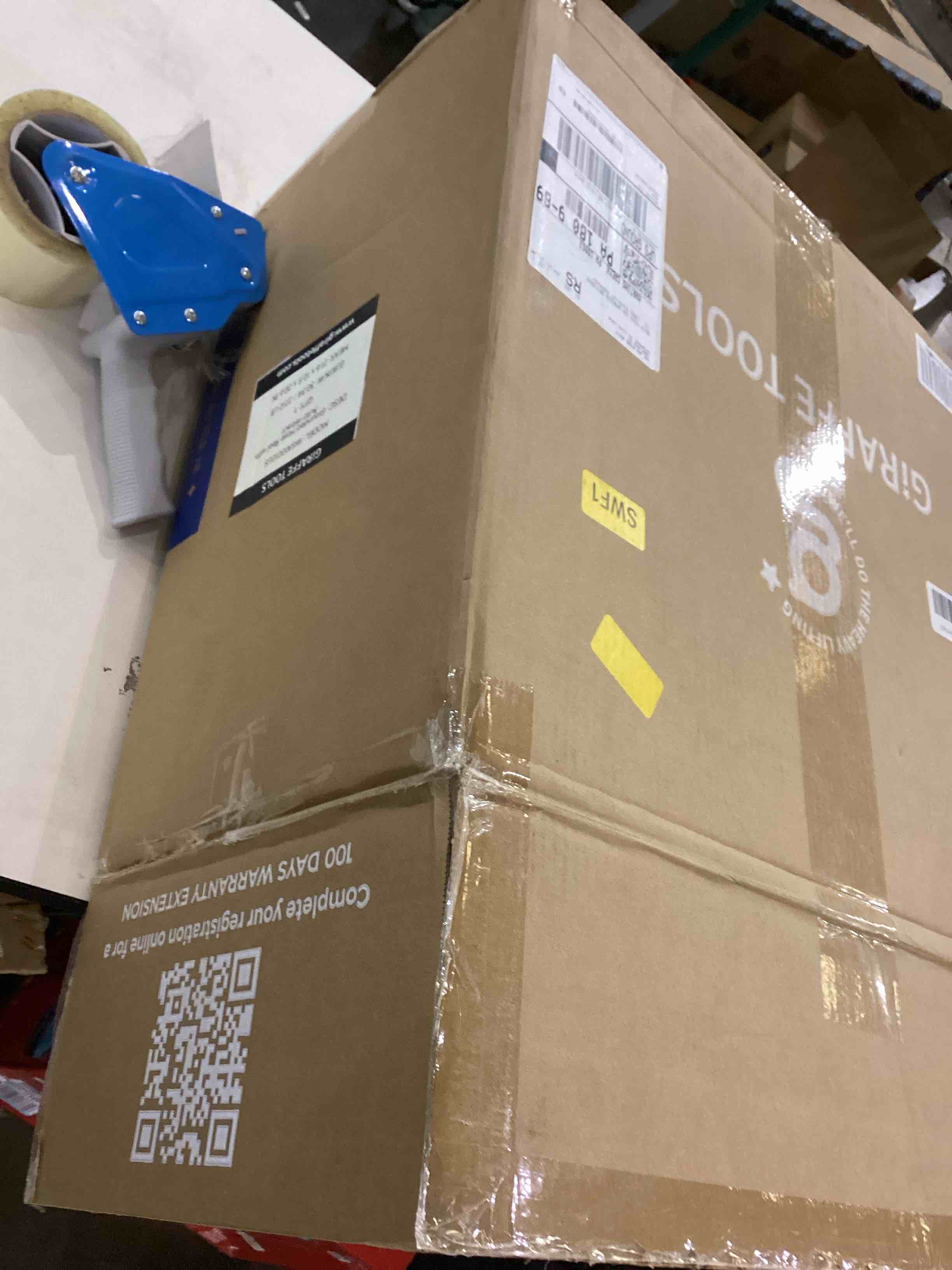 https://s3.amazonaws.com/lotting-images-prod/bidfta/PNK2393267_1756912290820.jpeg