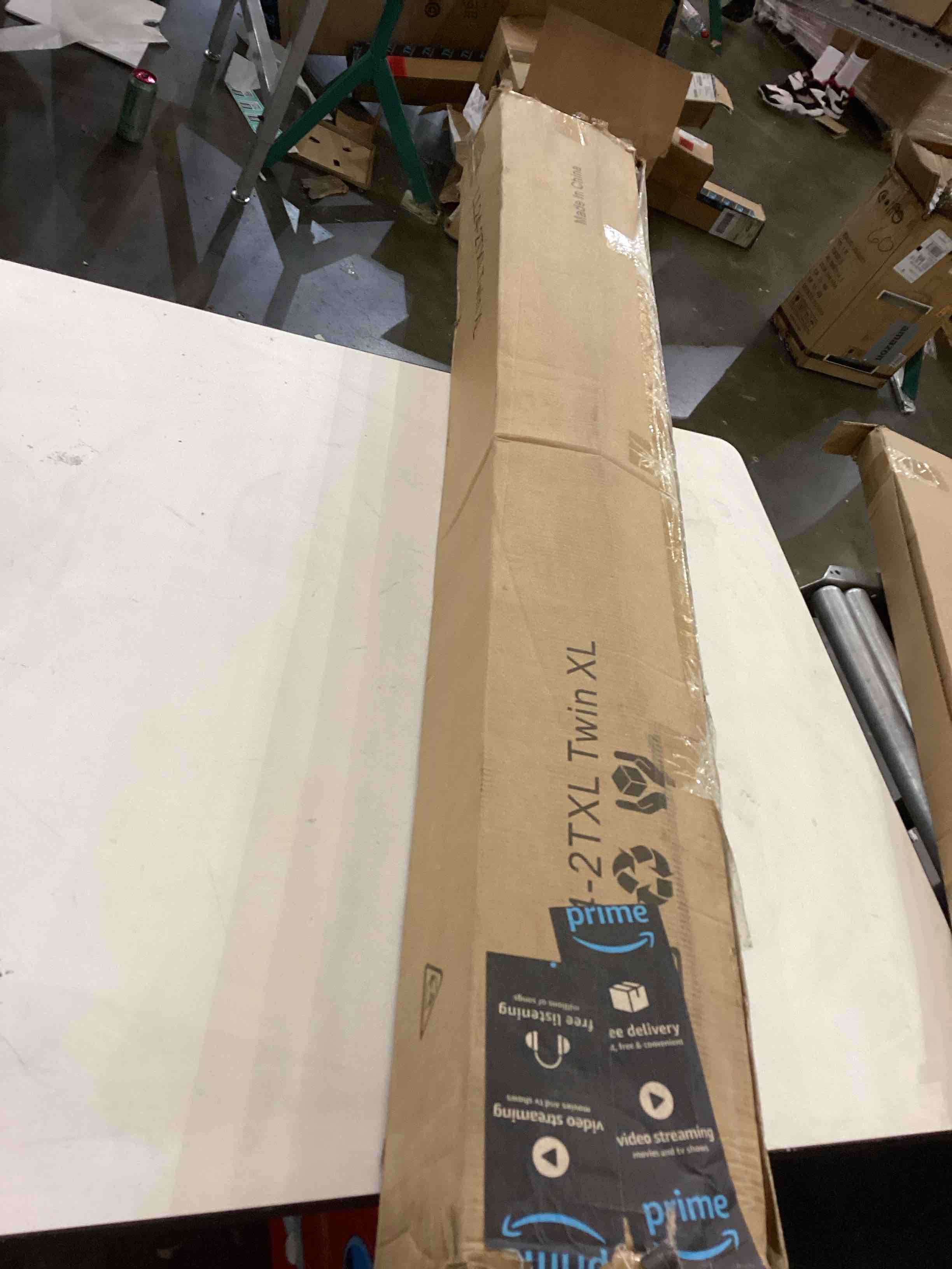 https://s3.amazonaws.com/lotting-images-prod/bidfta/PNK2393305_1756914848394.jpeg