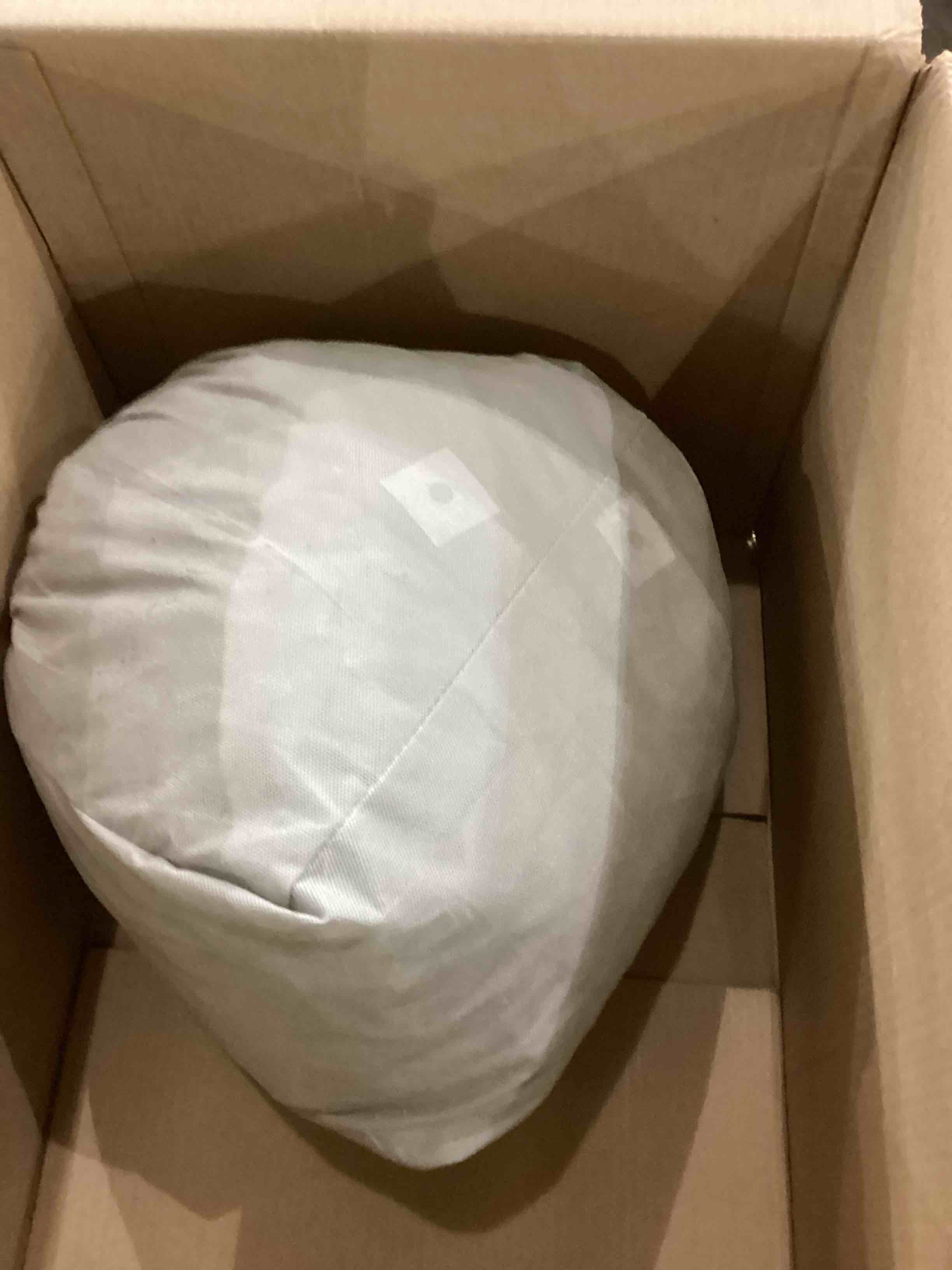 https://s3.amazonaws.com/lotting-images-prod/bidfta/PNK2393520_1756994368528.jpeg