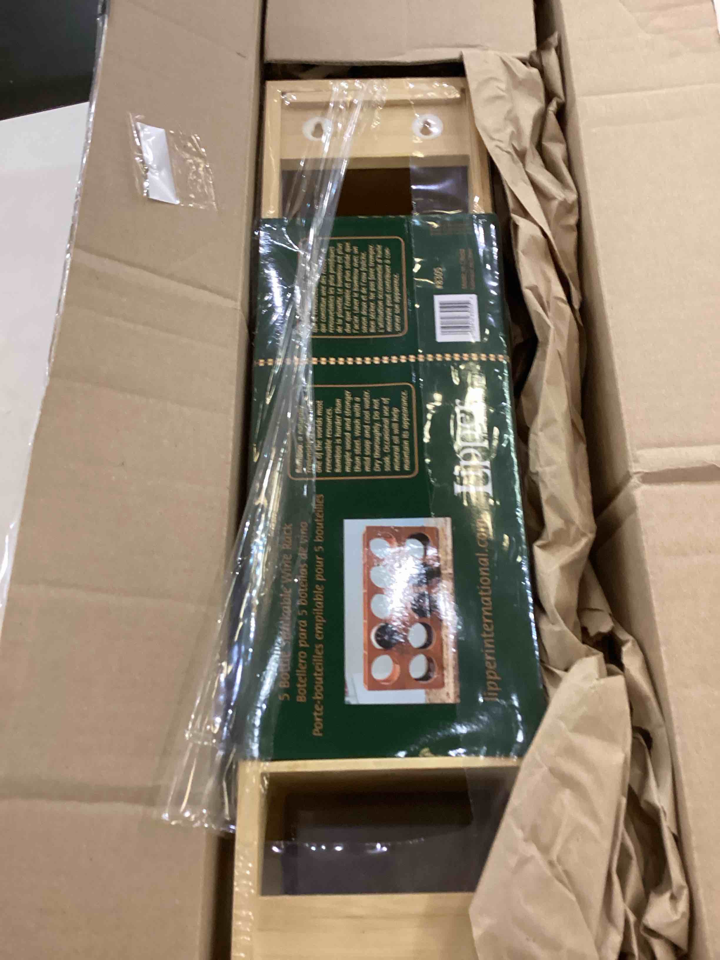 https://s3.amazonaws.com/lotting-images-prod/bidfta/PNK2393628_1757004339562.jpeg