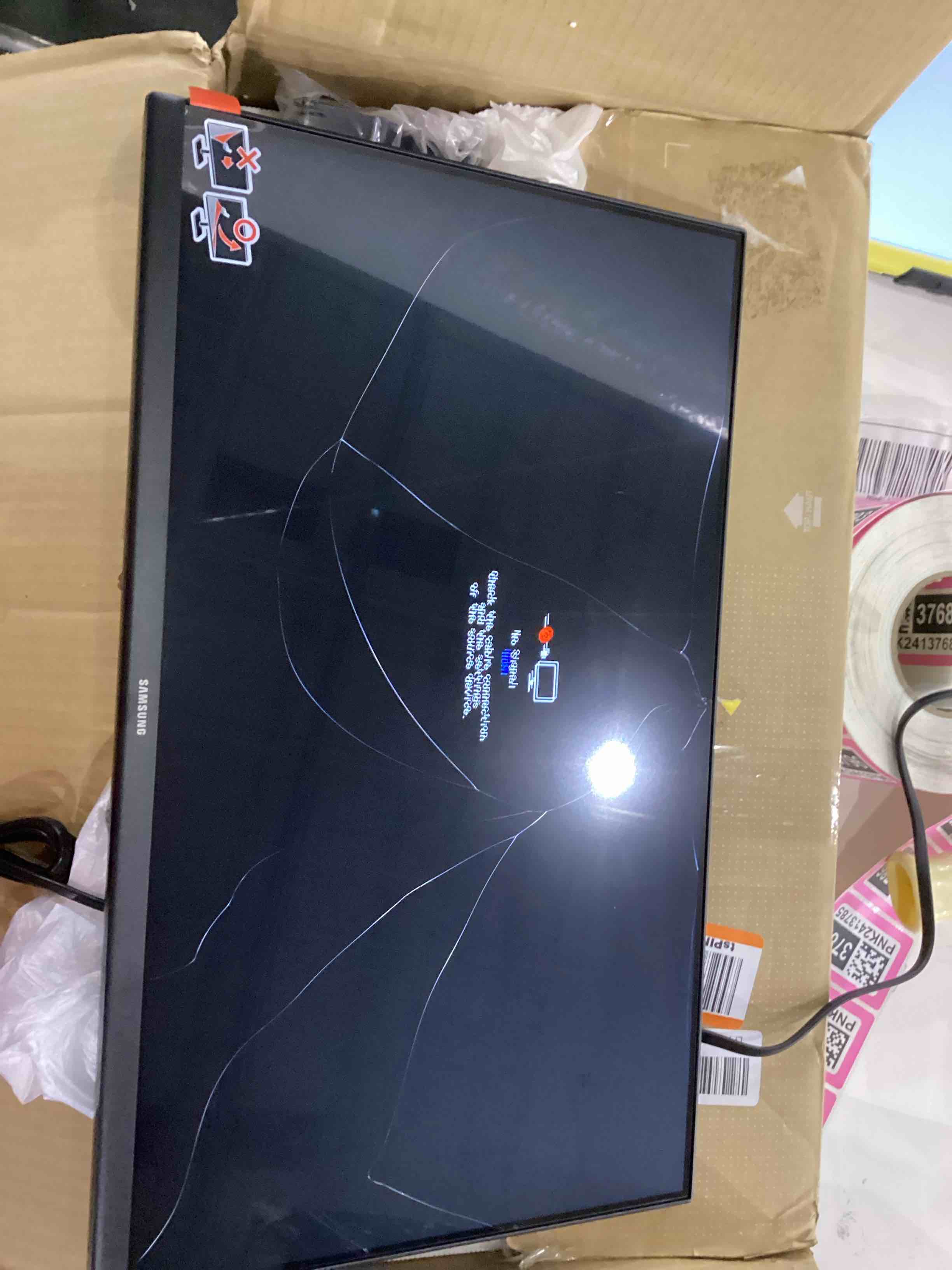 https://s3.amazonaws.com/lotting-images-prod/bidfta/PNK2413783_1757589231204.jpeg