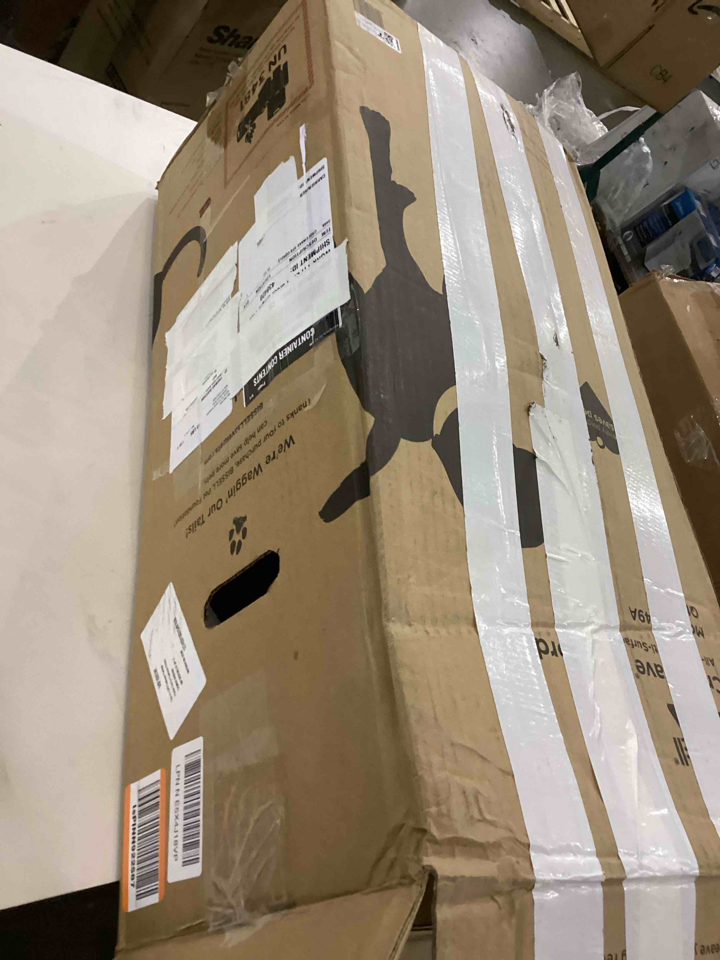 https://s3.amazonaws.com/lotting-images-prod/bidfta/PNK2413827_1757599166731.jpeg