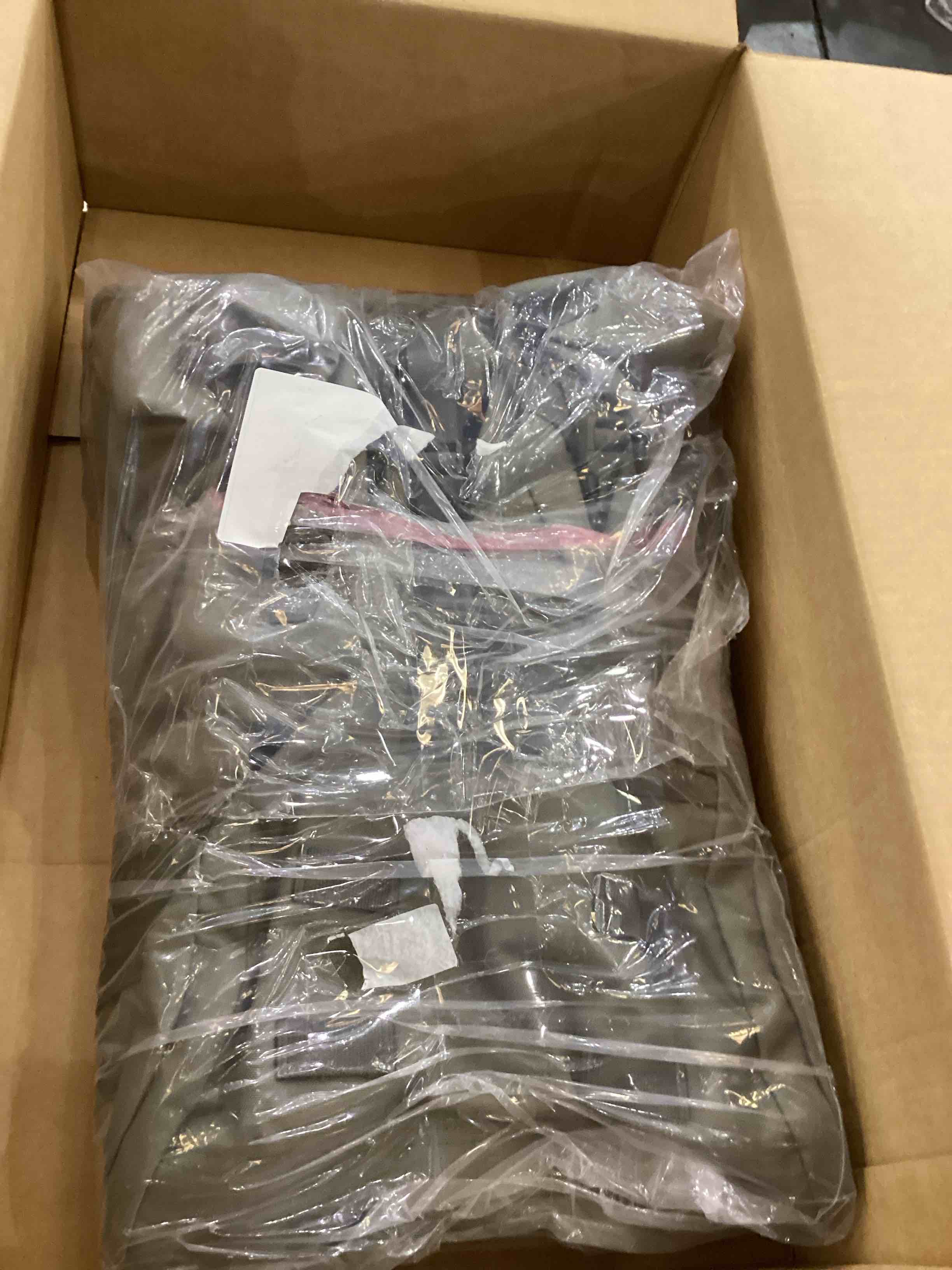 https://s3.amazonaws.com/lotting-images-prod/bidfta/PNK2413896_1757602951268.jpeg