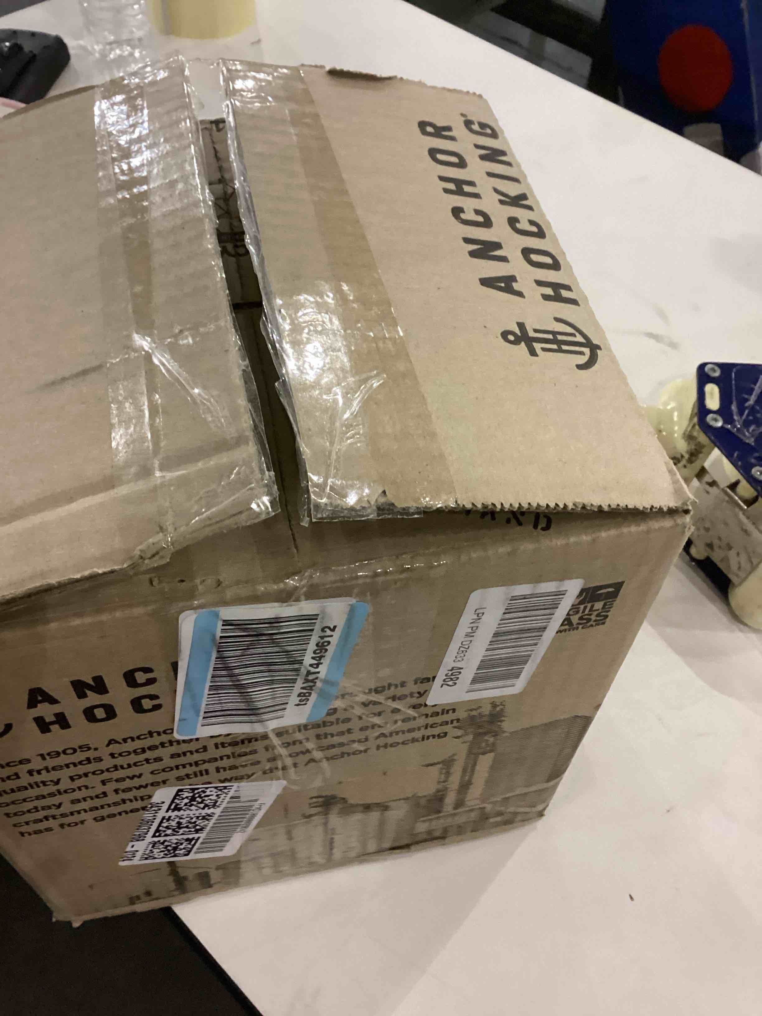 https://s3.amazonaws.com/lotting-images-prod/bidfta/PNK2413963_1757678799511.jpeg