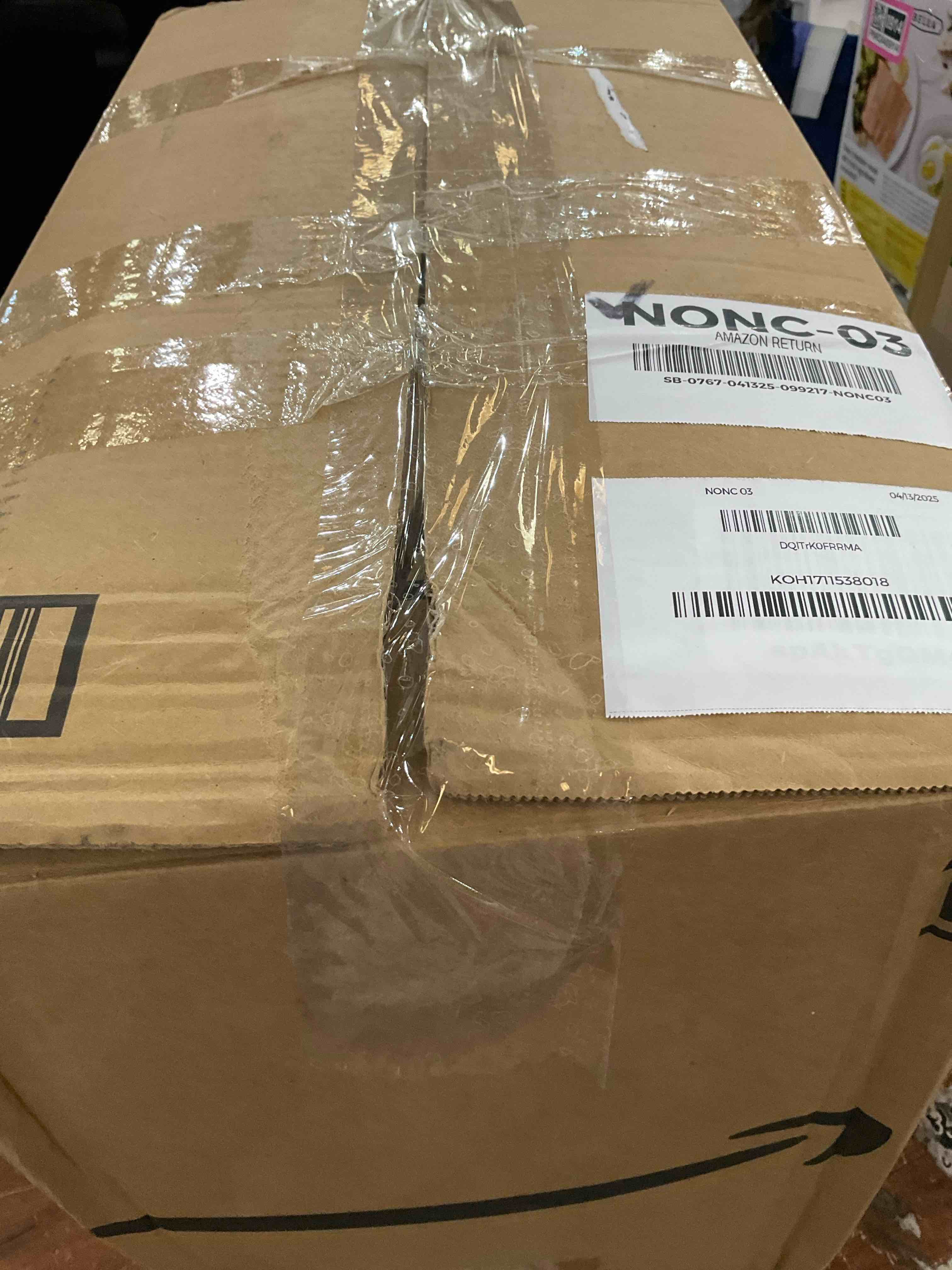 https://s3.amazonaws.com/lotting-images-prod/bidfta/PNK2440915_1749046947461.jpeg