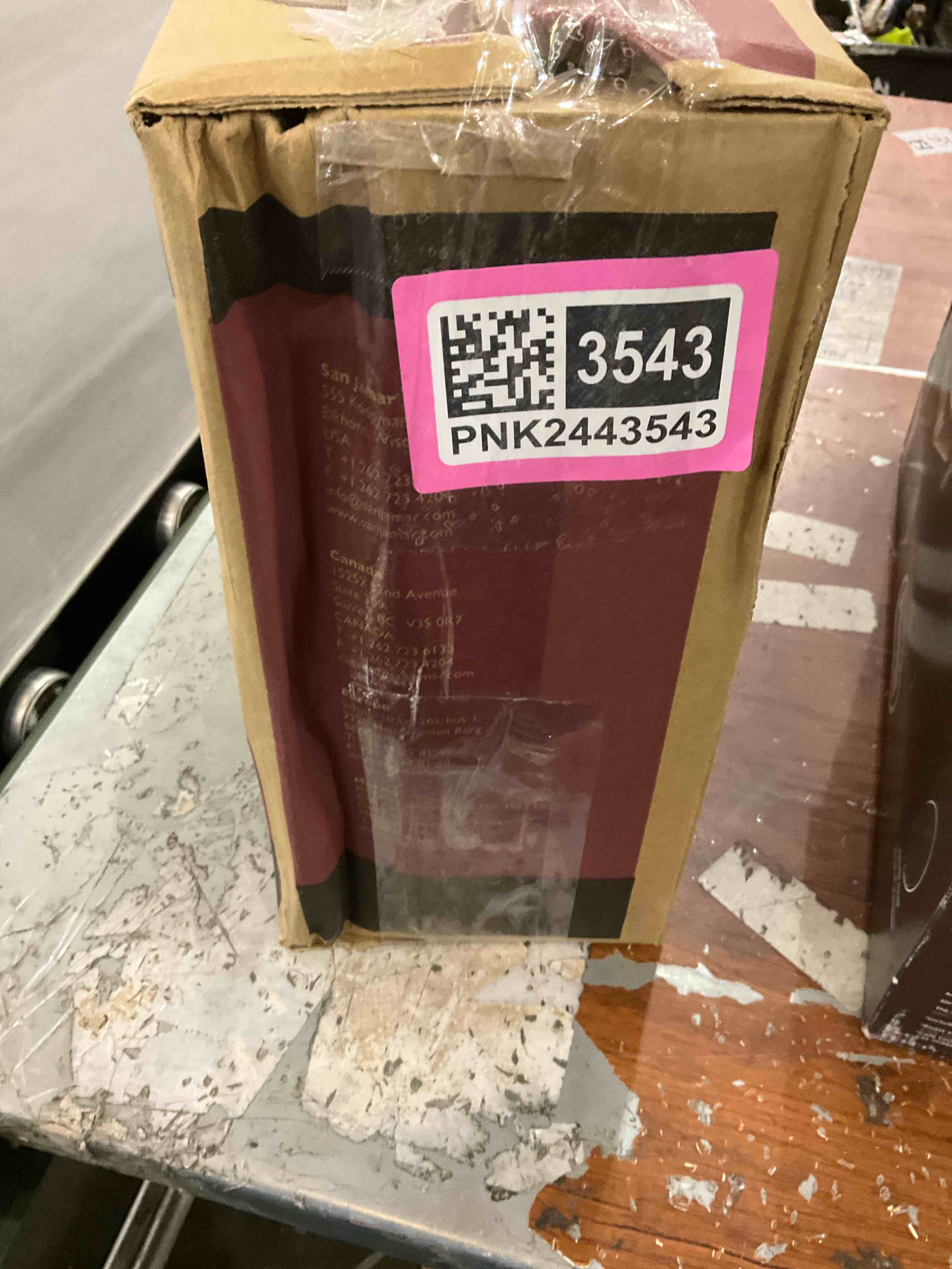 https://s3.amazonaws.com/lotting-images-prod/bidfta/PNK2443543_1748529429860.jpeg