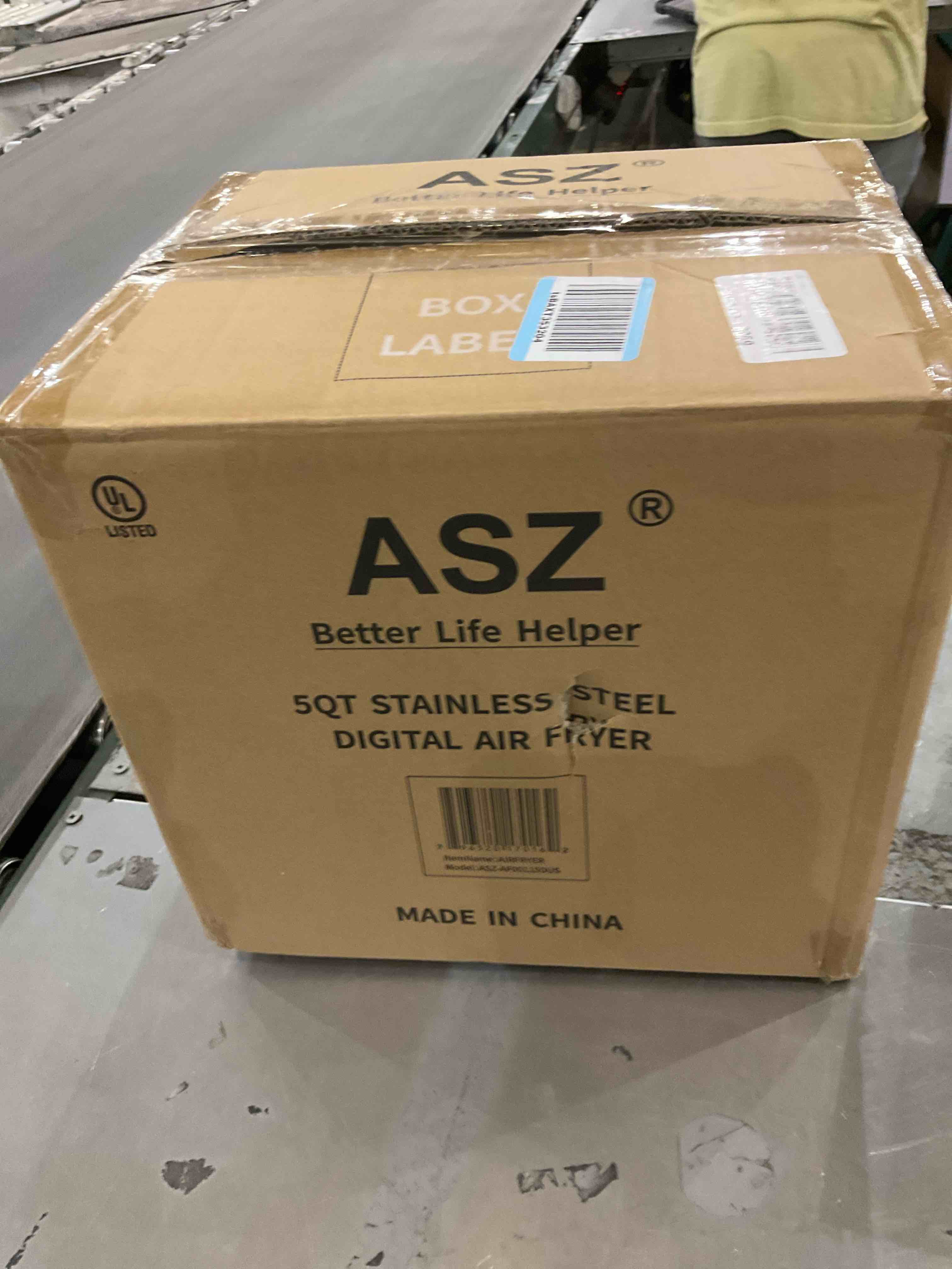 https://s3.amazonaws.com/lotting-images-prod/bidfta/PNK2443574_1748525486852.jpeg