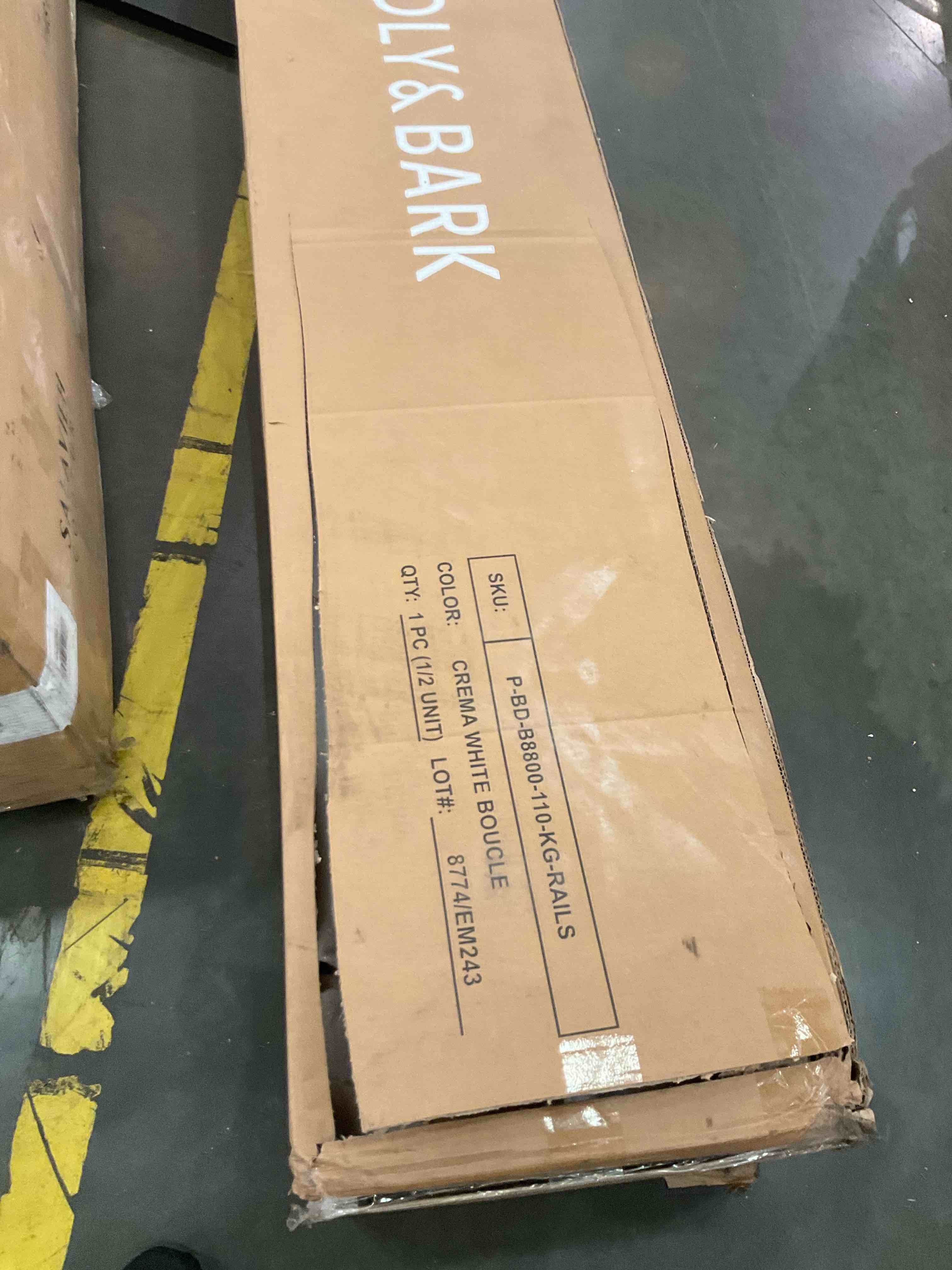 https://s3.amazonaws.com/lotting-images-prod/bidfta/PNK2444250_1749566113266.jpeg