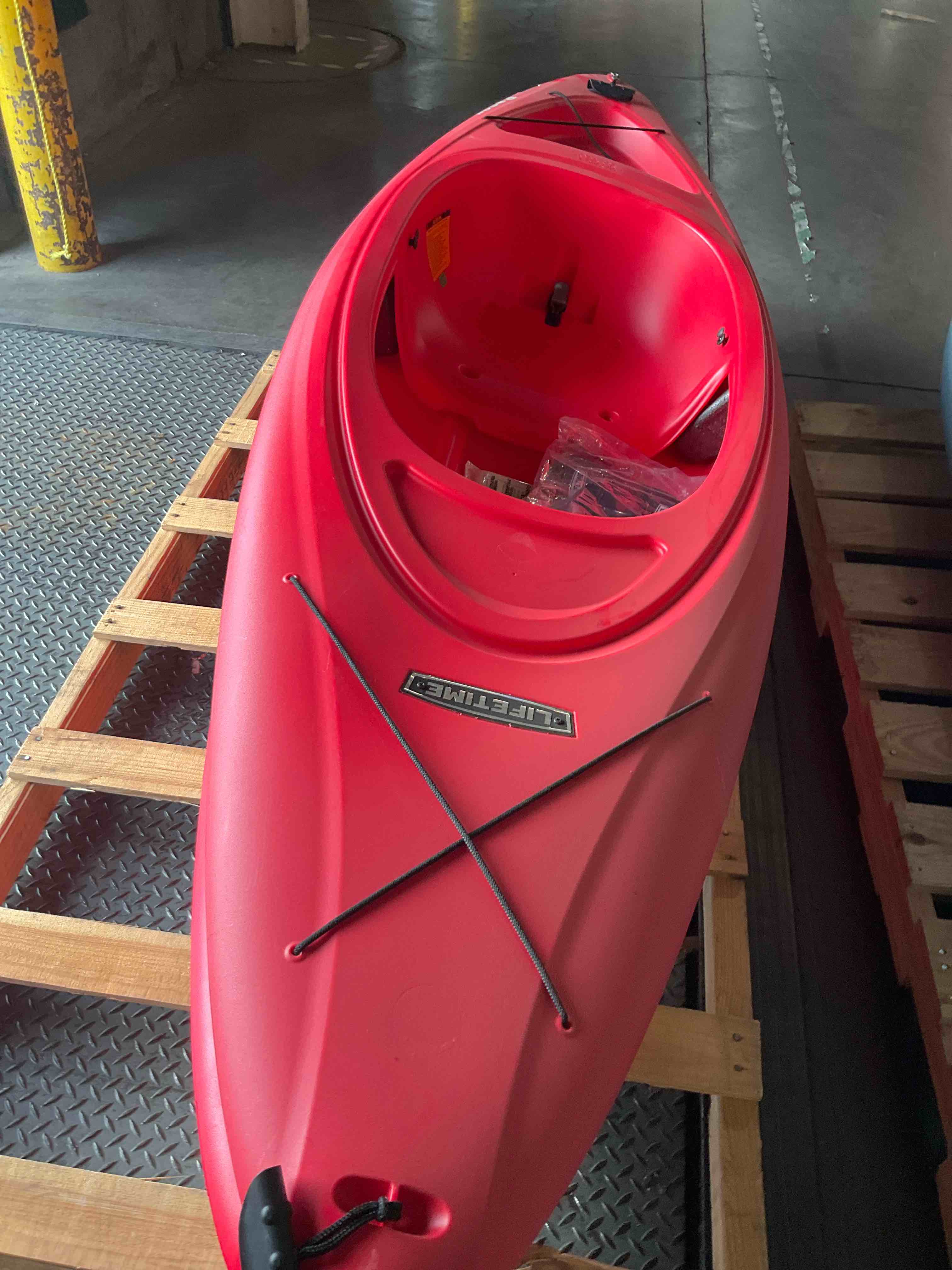 LIFETIME PACER 80 KAYAK