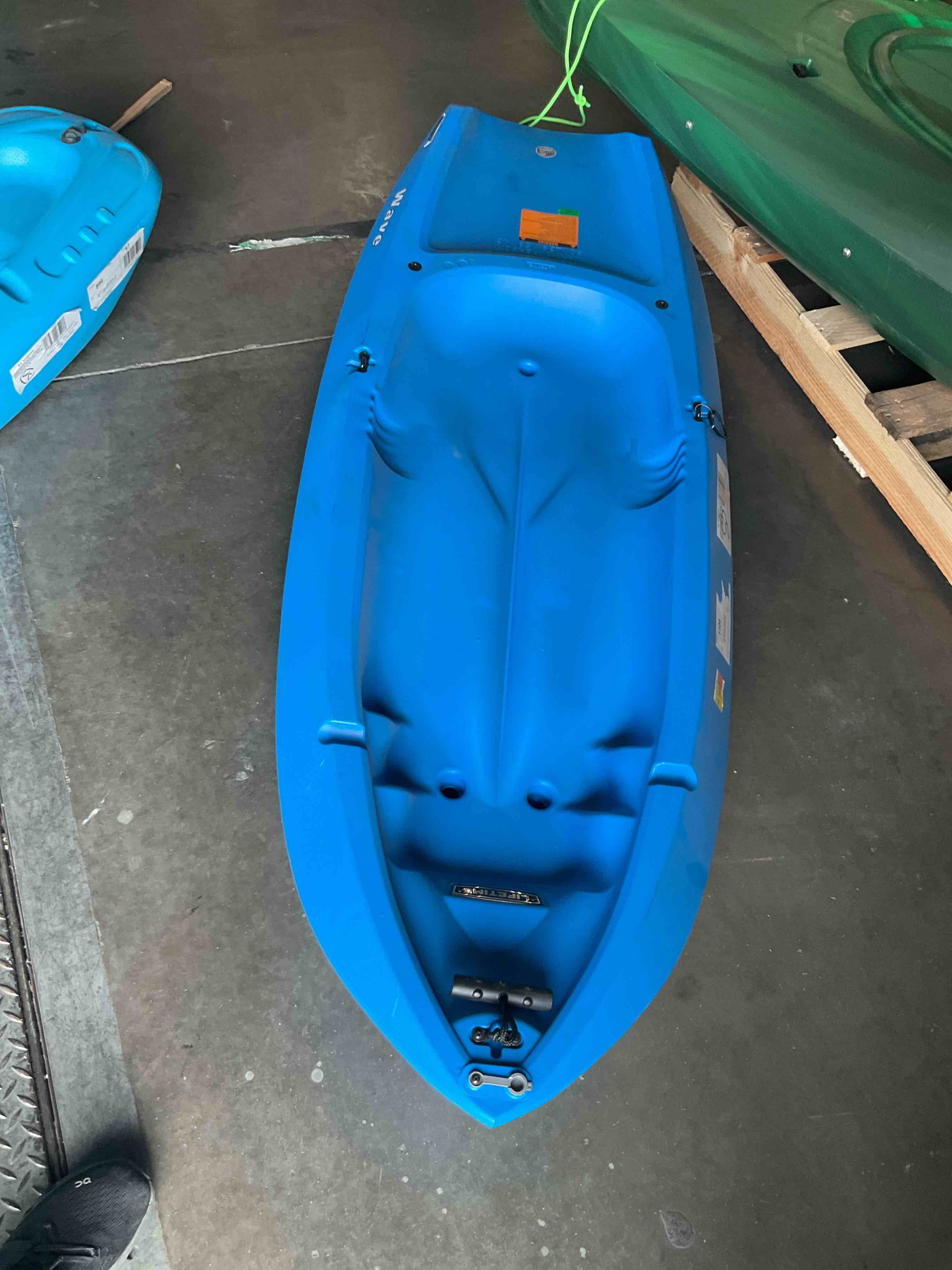 lifetime wave kayak color blue 