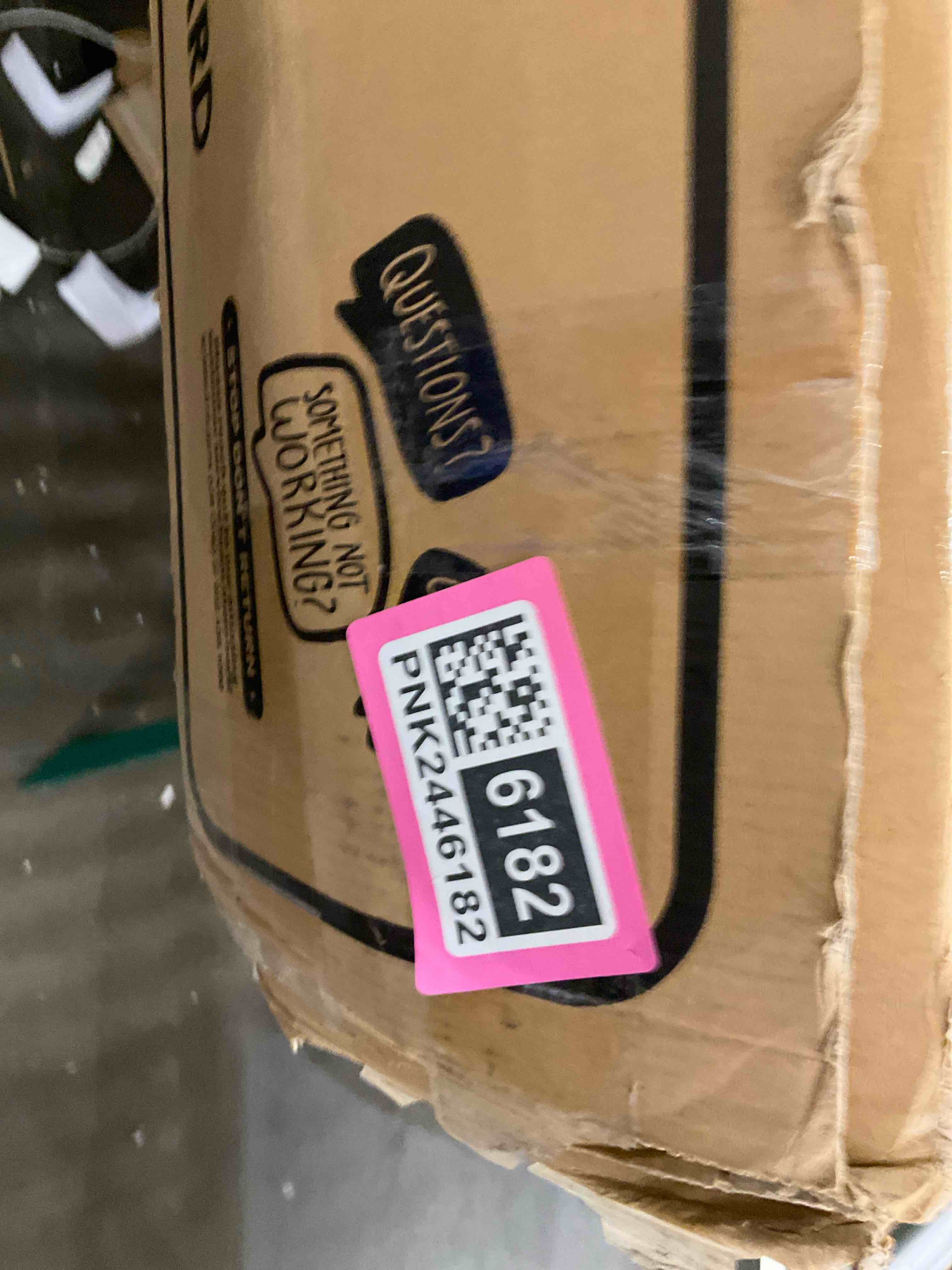 https://s3.amazonaws.com/lotting-images-prod/bidfta/PNK2446182_1749050133918.jpeg