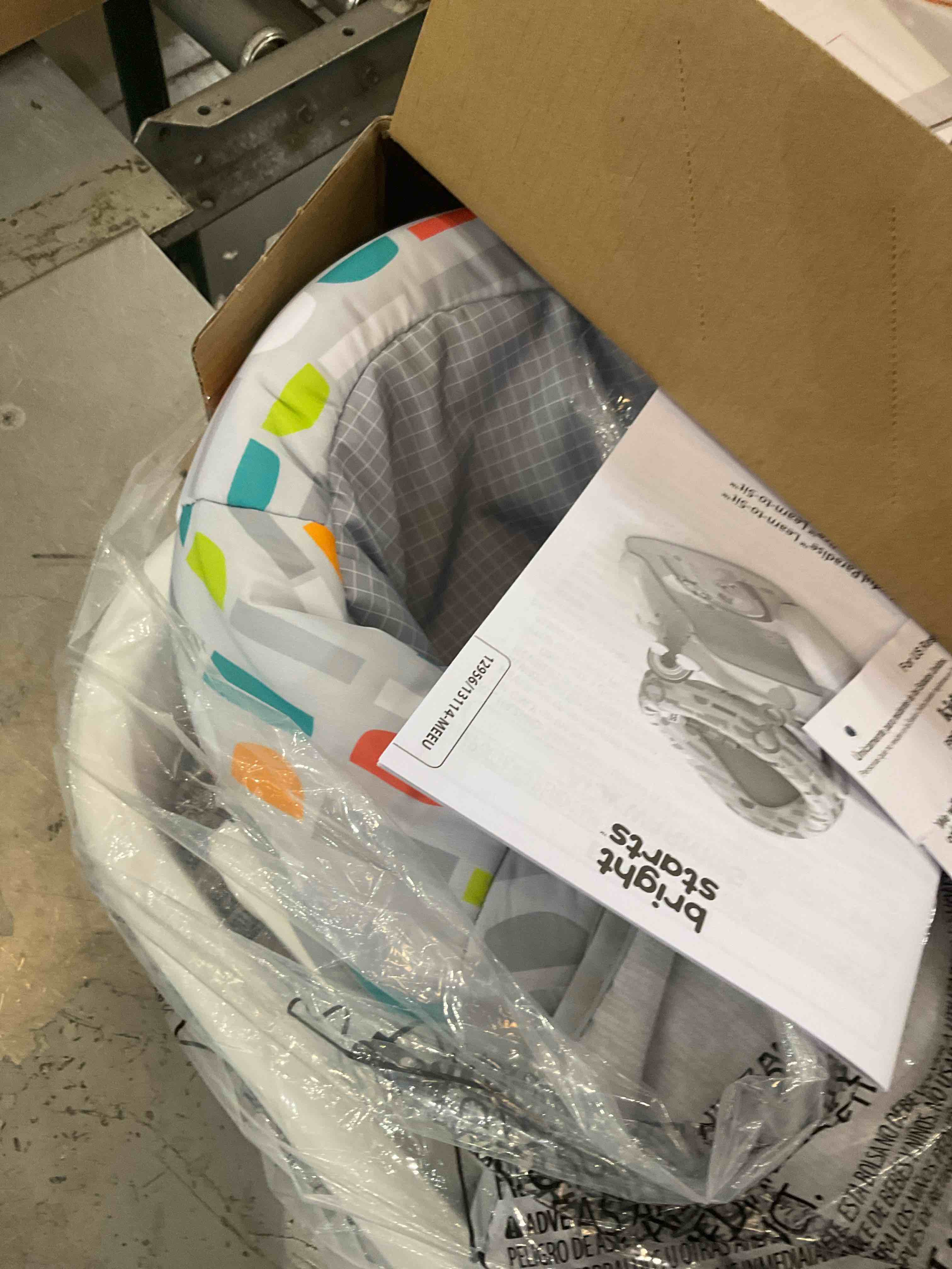 https://s3.amazonaws.com/lotting-images-prod/bidfta/PNK2447056_1749150396120.jpeg