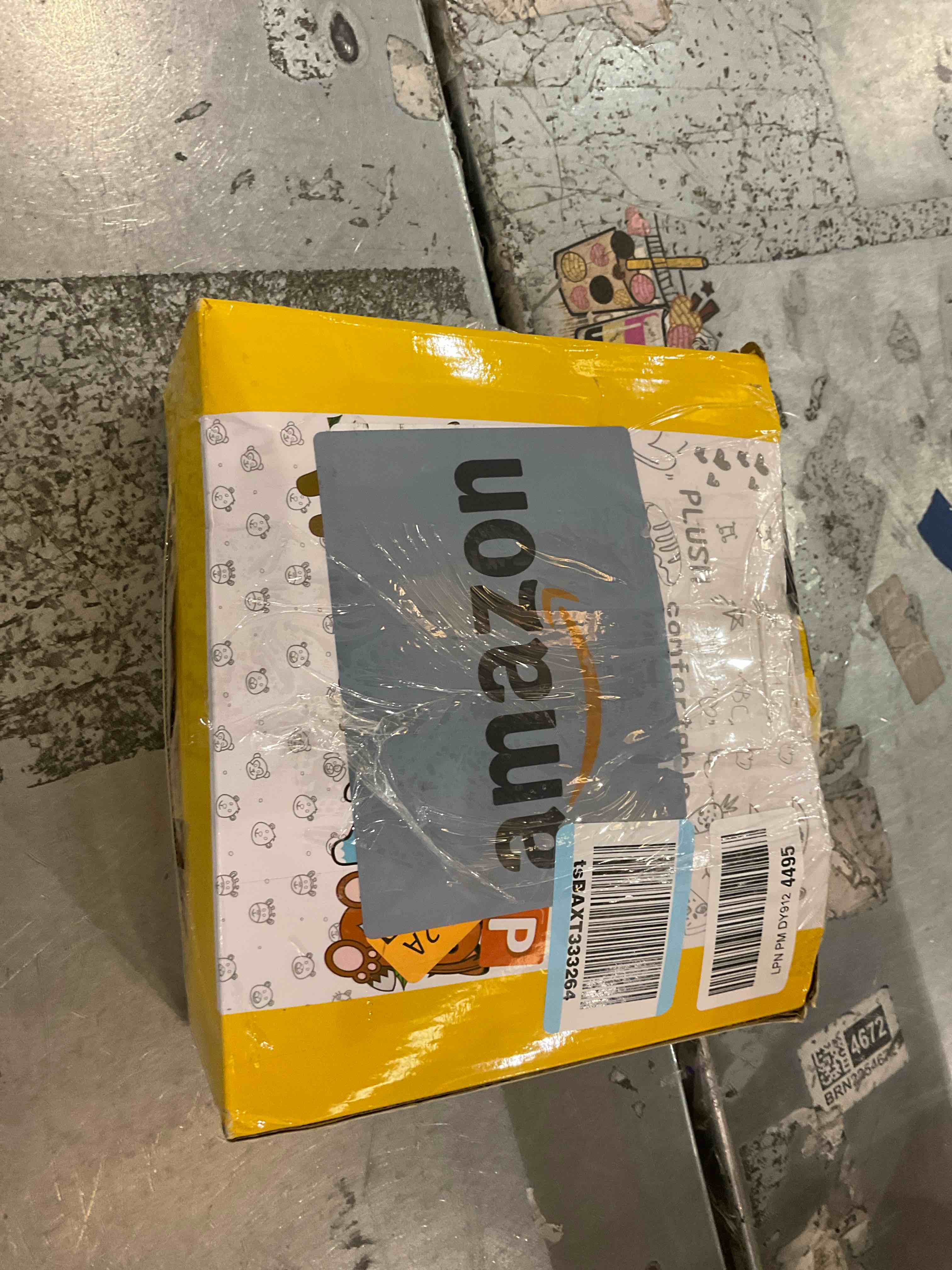 https://s3.amazonaws.com/lotting-images-prod/bidfta/PNK2447187_1749216919375.jpeg