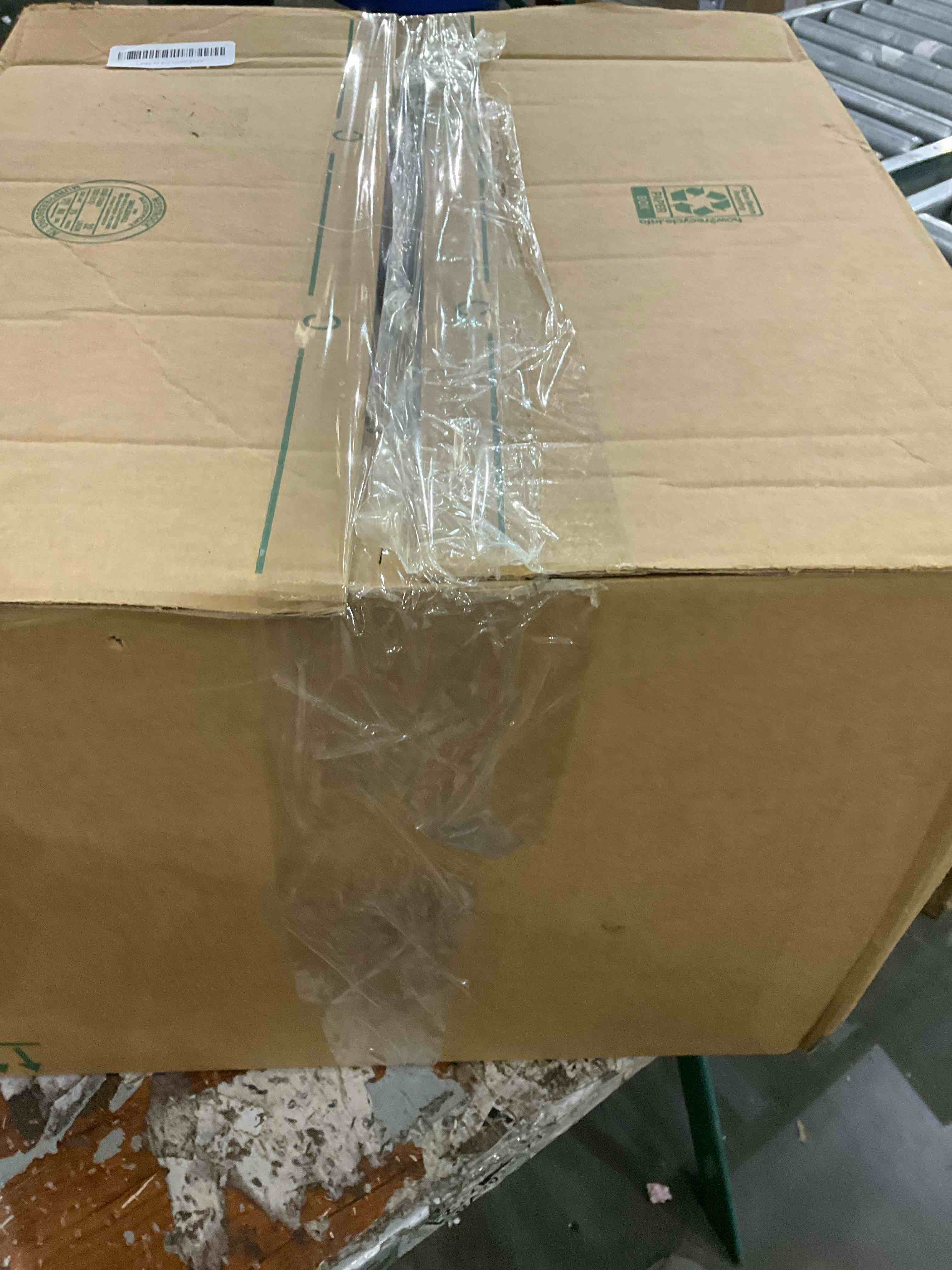 https://s3.amazonaws.com/lotting-images-prod/bidfta/PNK2447828_1749826103079.jpeg