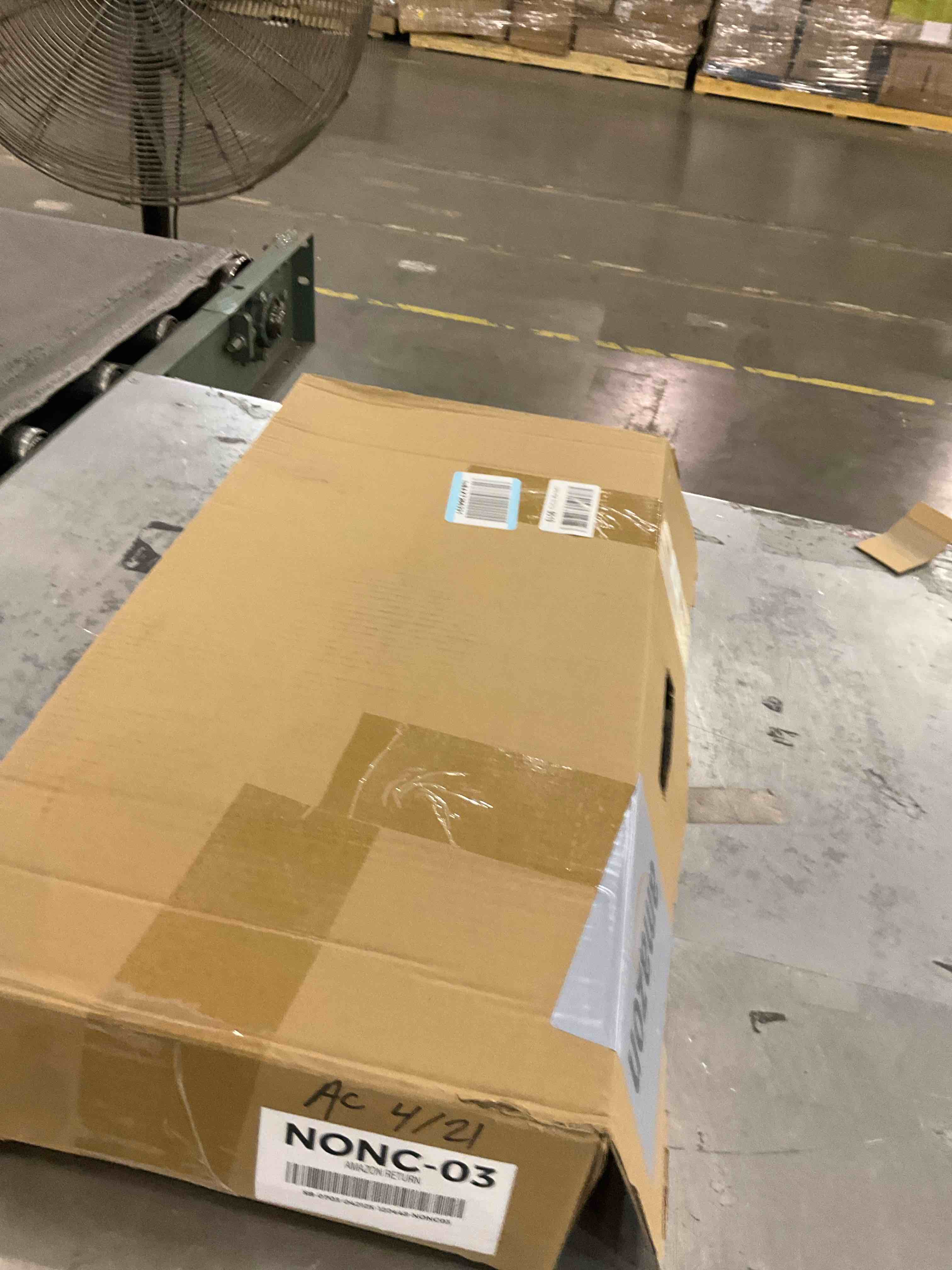 https://s3.amazonaws.com/lotting-images-prod/bidfta/PNK2450742_1749209165771.jpeg