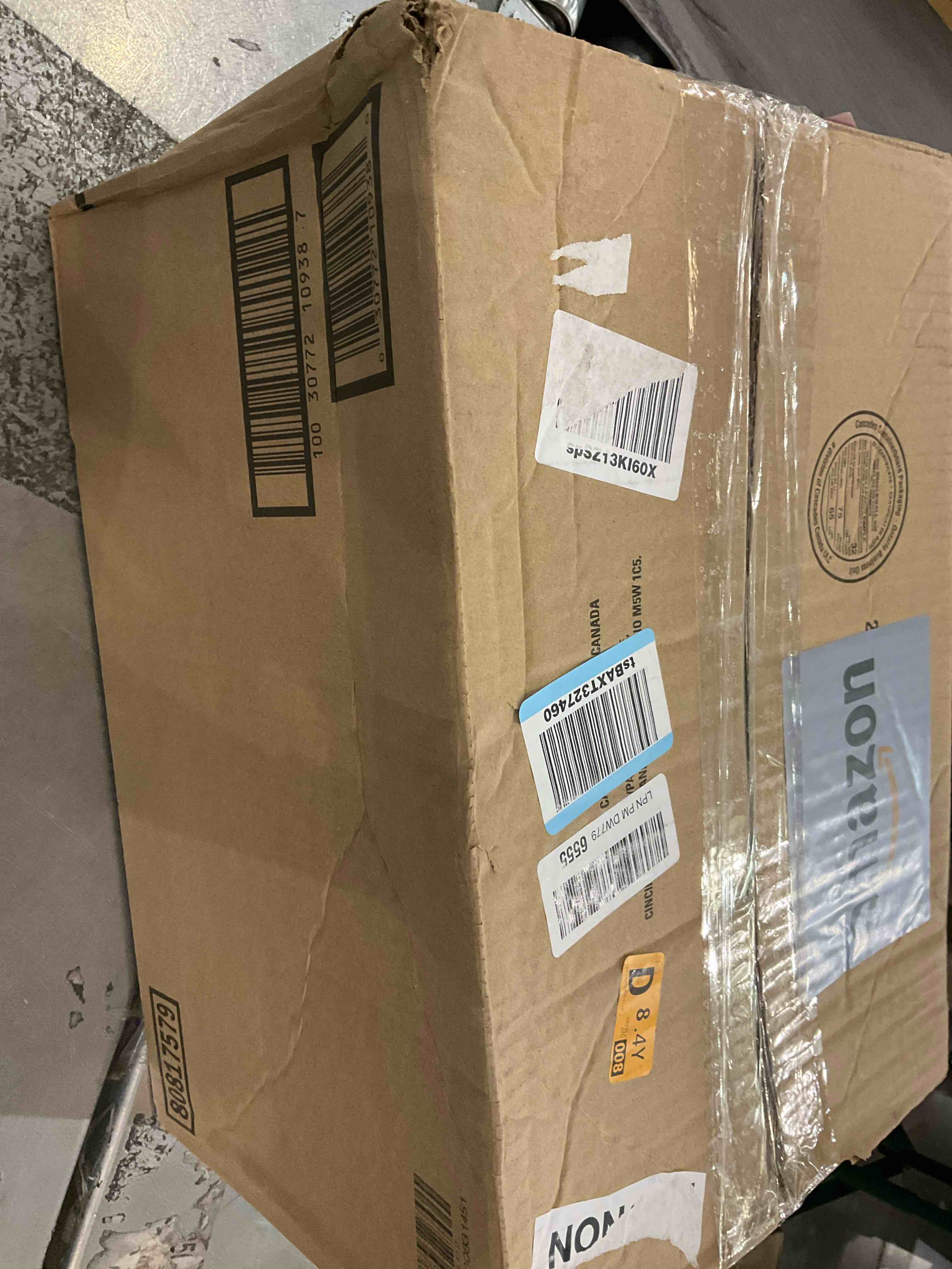 https://s3.amazonaws.com/lotting-images-prod/bidfta/PNK2455909_1749214629957.jpeg