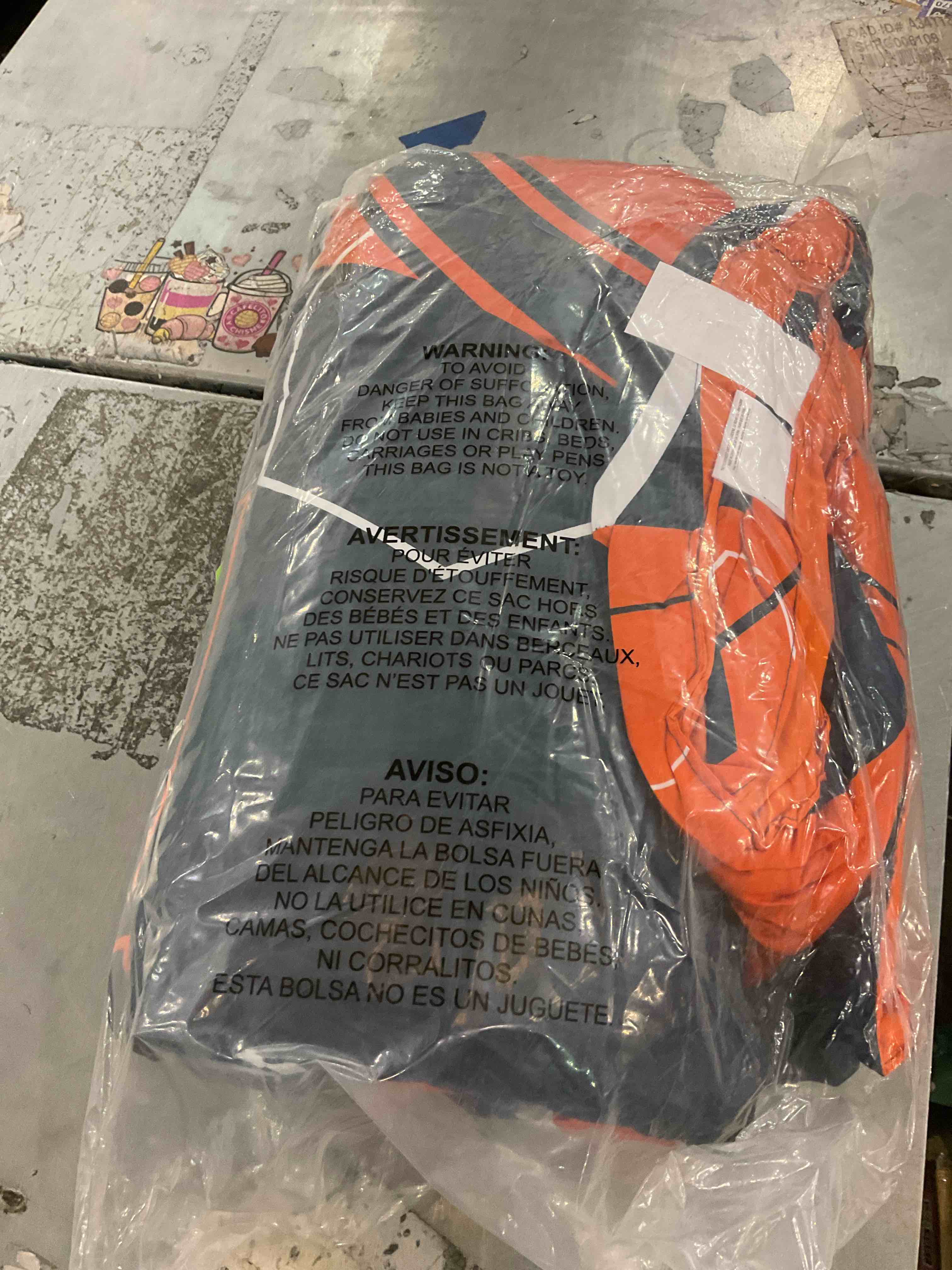 https://s3.amazonaws.com/lotting-images-prod/bidfta/PNK2455978_1749232376340.jpeg