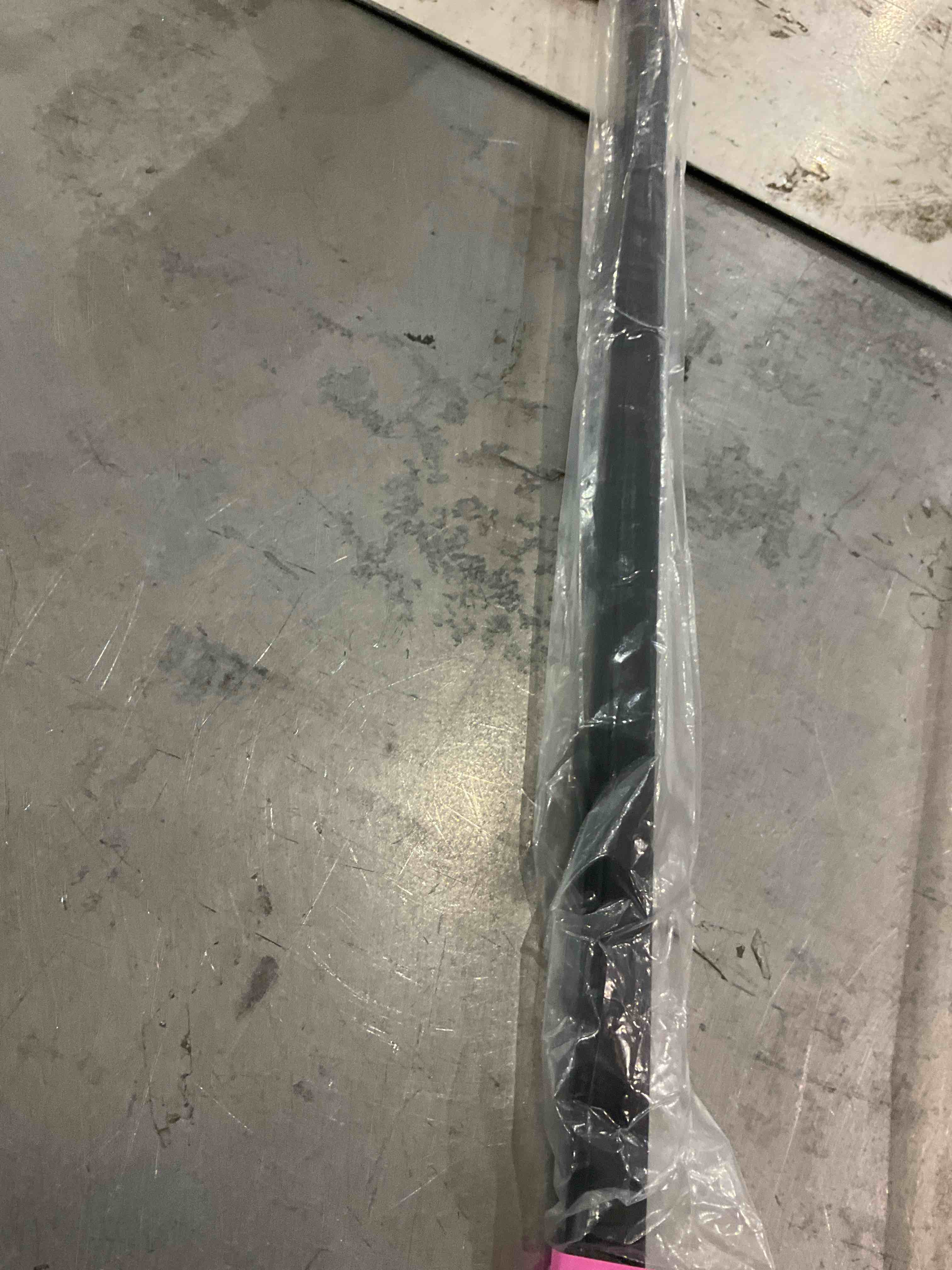 Nuvo Iron Baluster INTR Hollow BLK Steel SQI0C