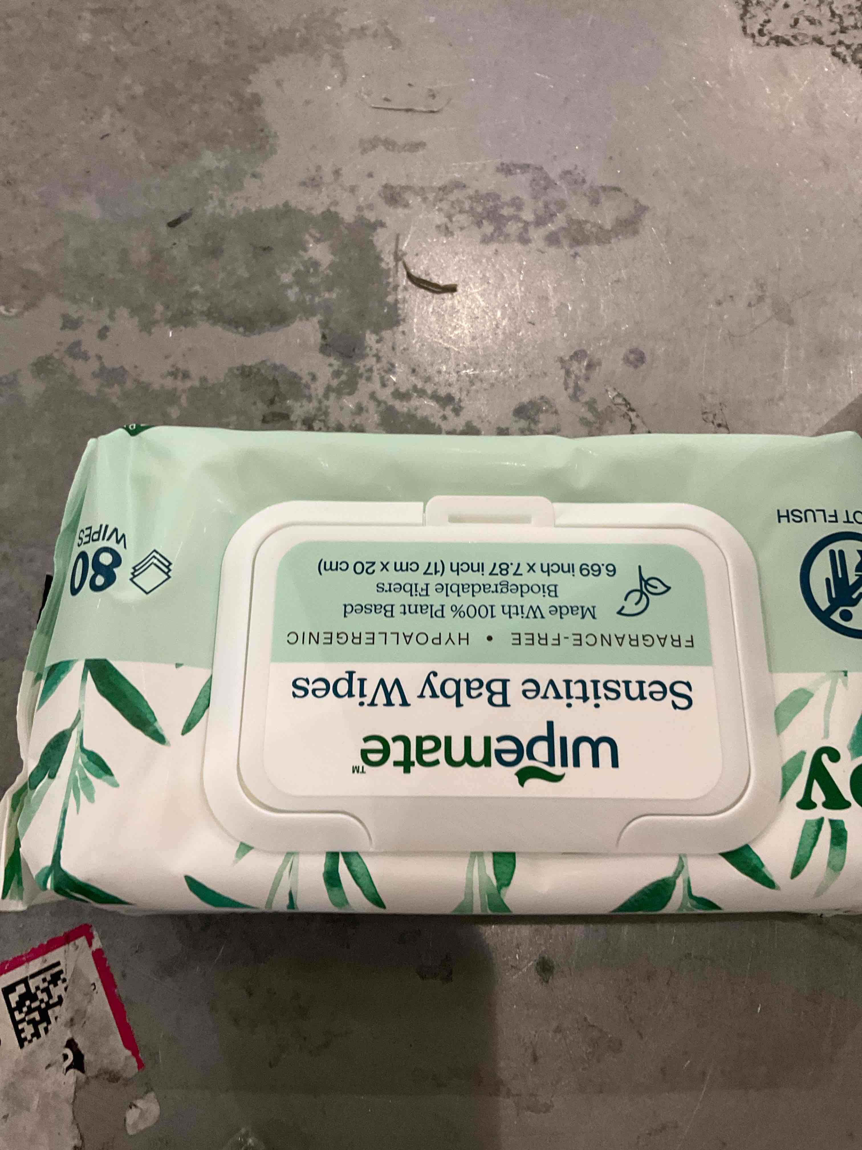 EWG-Verified Premium Baby Wipes, 99% Water-Based, Plastic-Free, Ultra-Soft Plant-Based Wipe, Chlorine/Alcohol-Free, pH-Balanced, Hypoallergenic Cruelty-Free with Durable Flip-Top Lid 960-Ct
