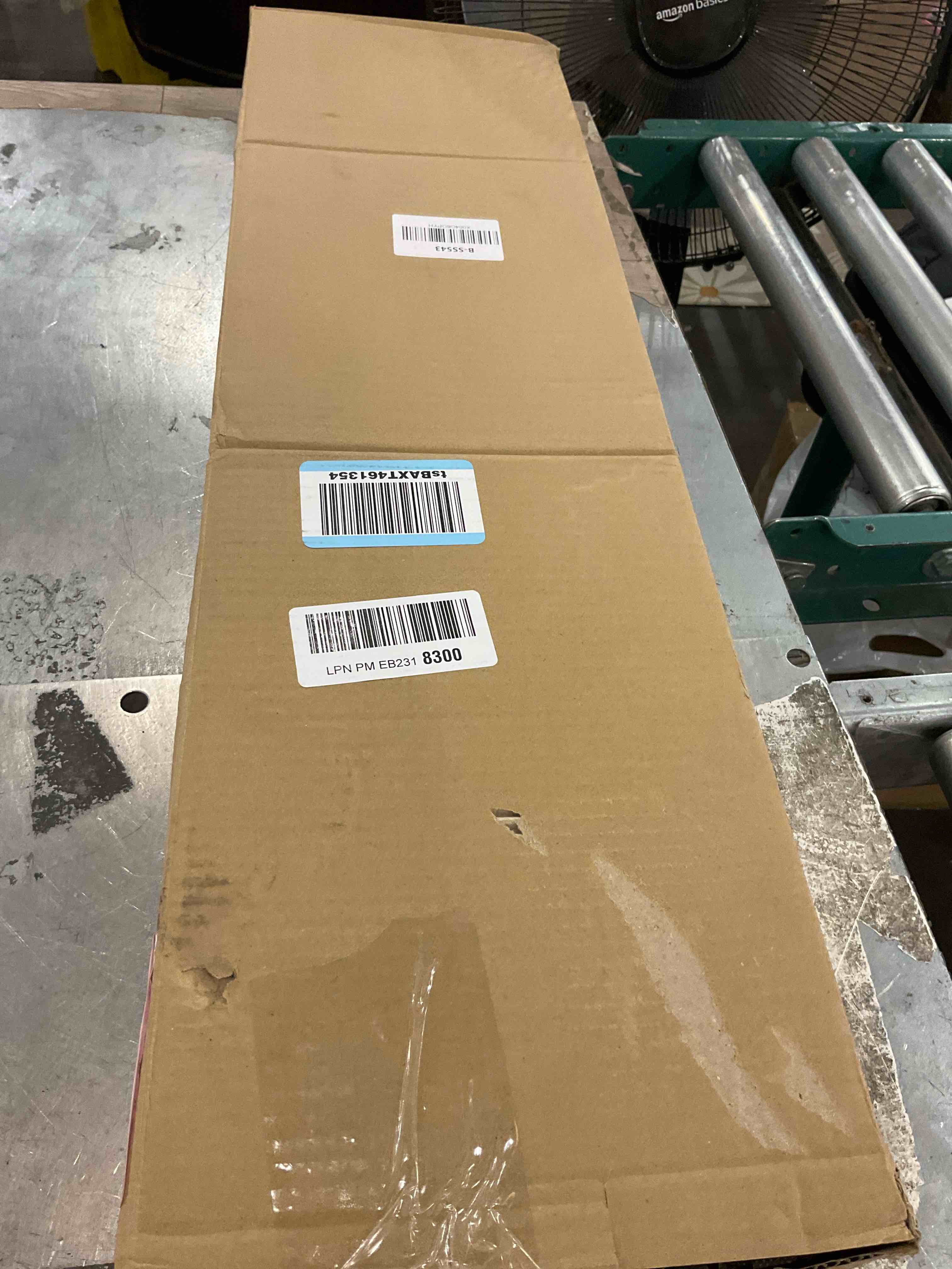 Condition photo showing Good Condition for Windshield Sun Shade for 2018-2025 Volkswagen Atlas Front Window Sunshade with Storage Bag