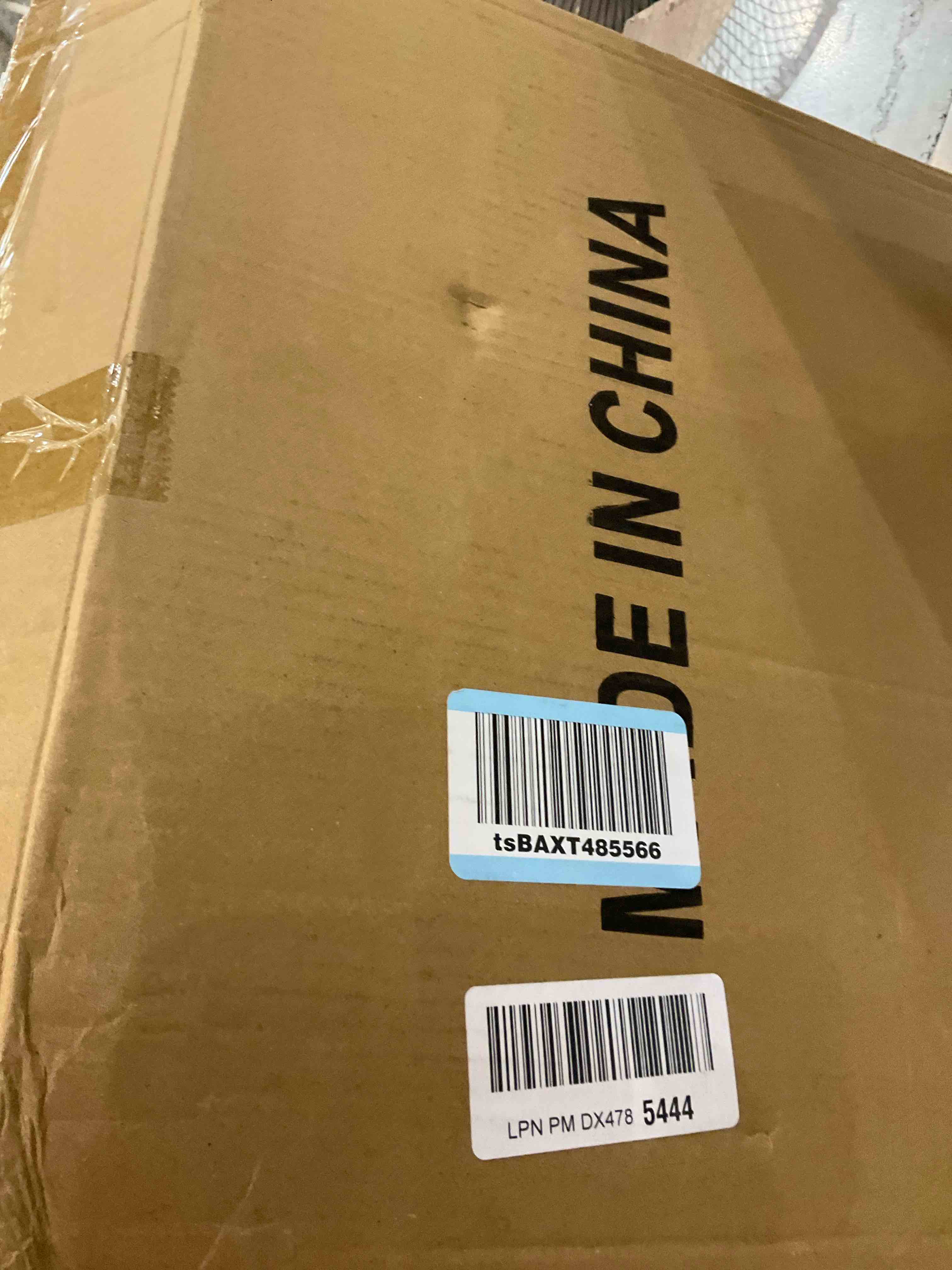 https://s3.amazonaws.com/lotting-images-prod/bidfta/PNK2462057_1749566035129.jpeg
