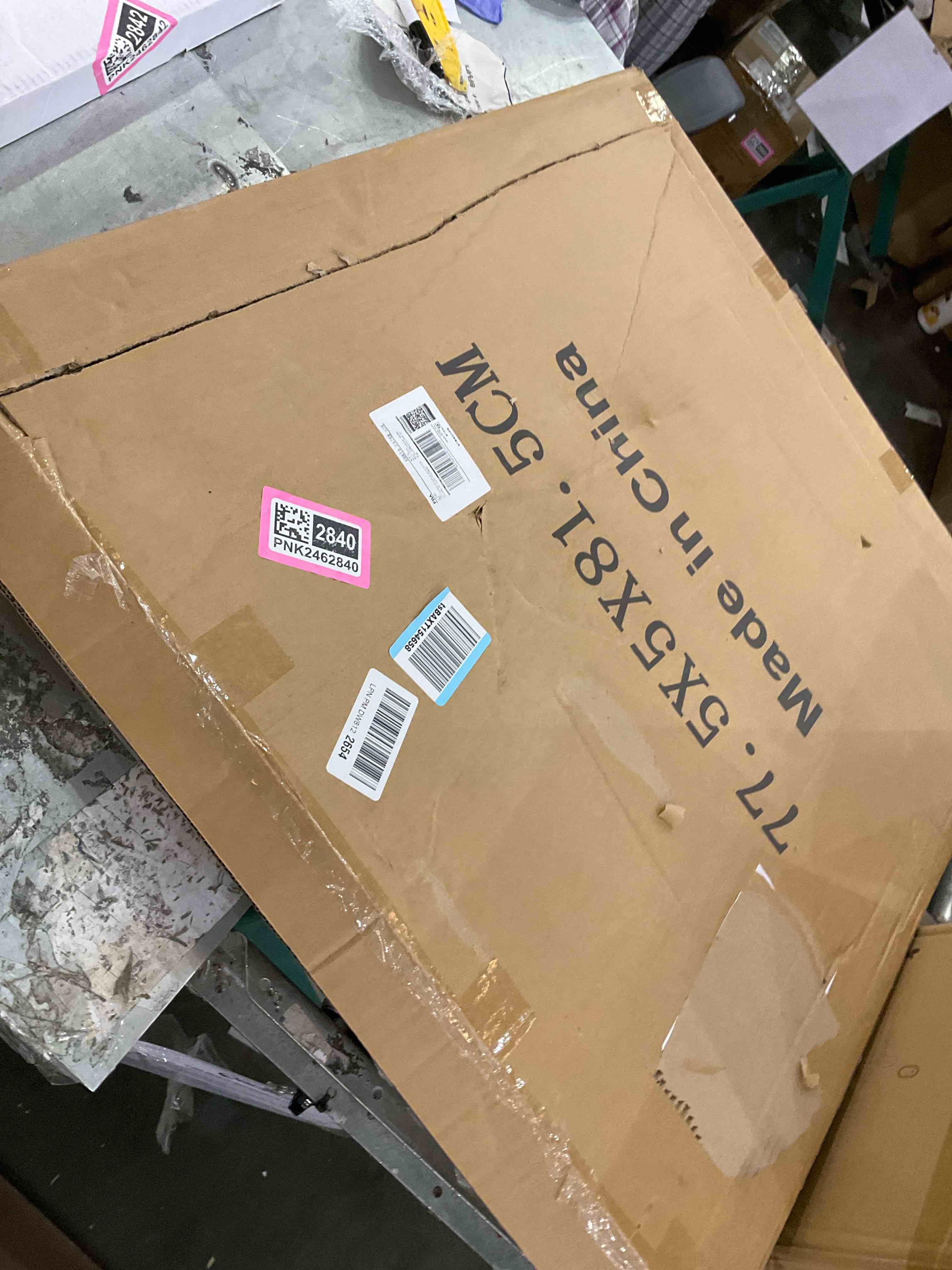 https://s3.amazonaws.com/lotting-images-prod/bidfta/PNK2462840_1749667801288.jpeg