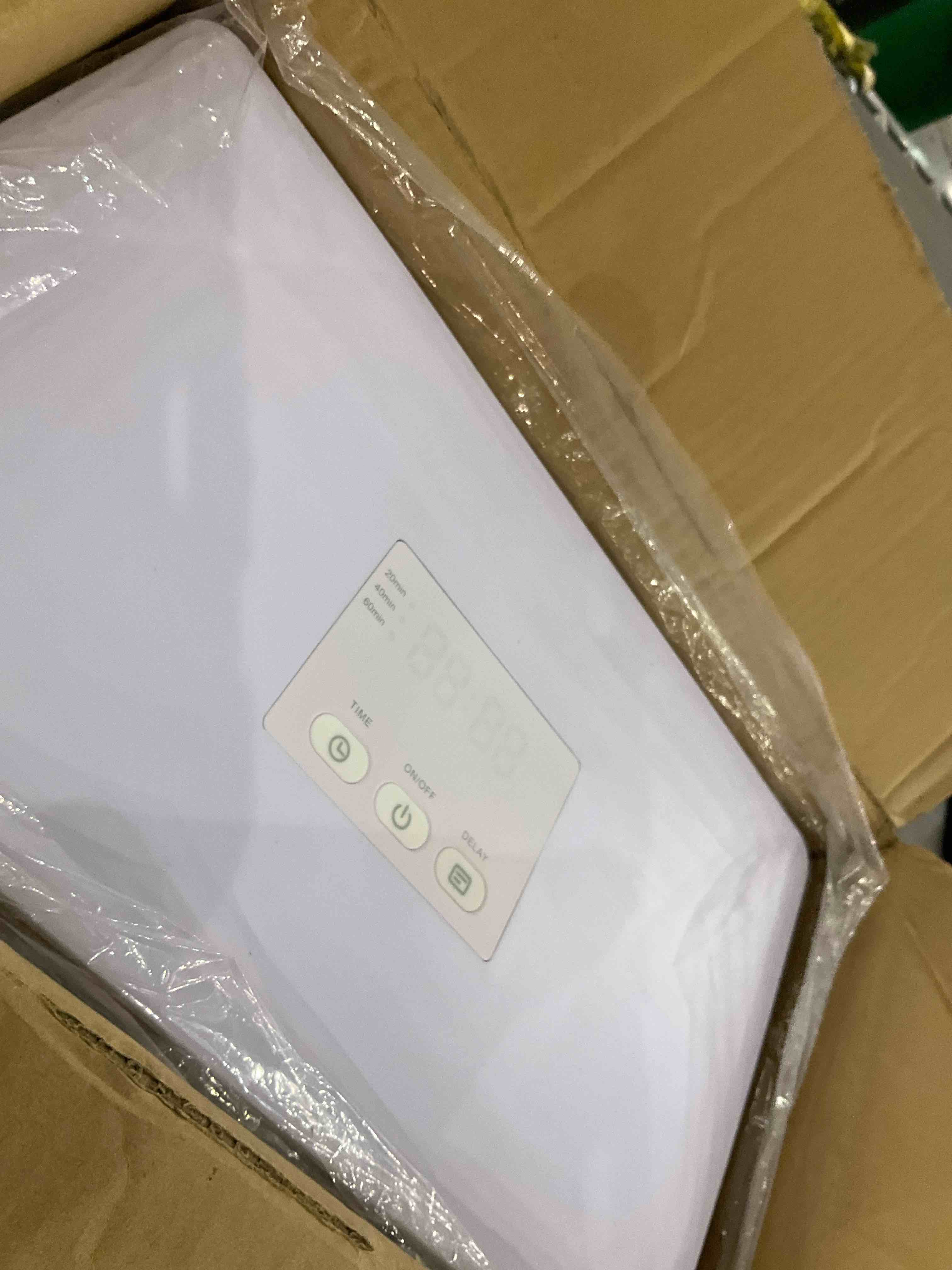 https://s3.amazonaws.com/lotting-images-prod/bidfta/PNK2464006_1751027018911.jpeg