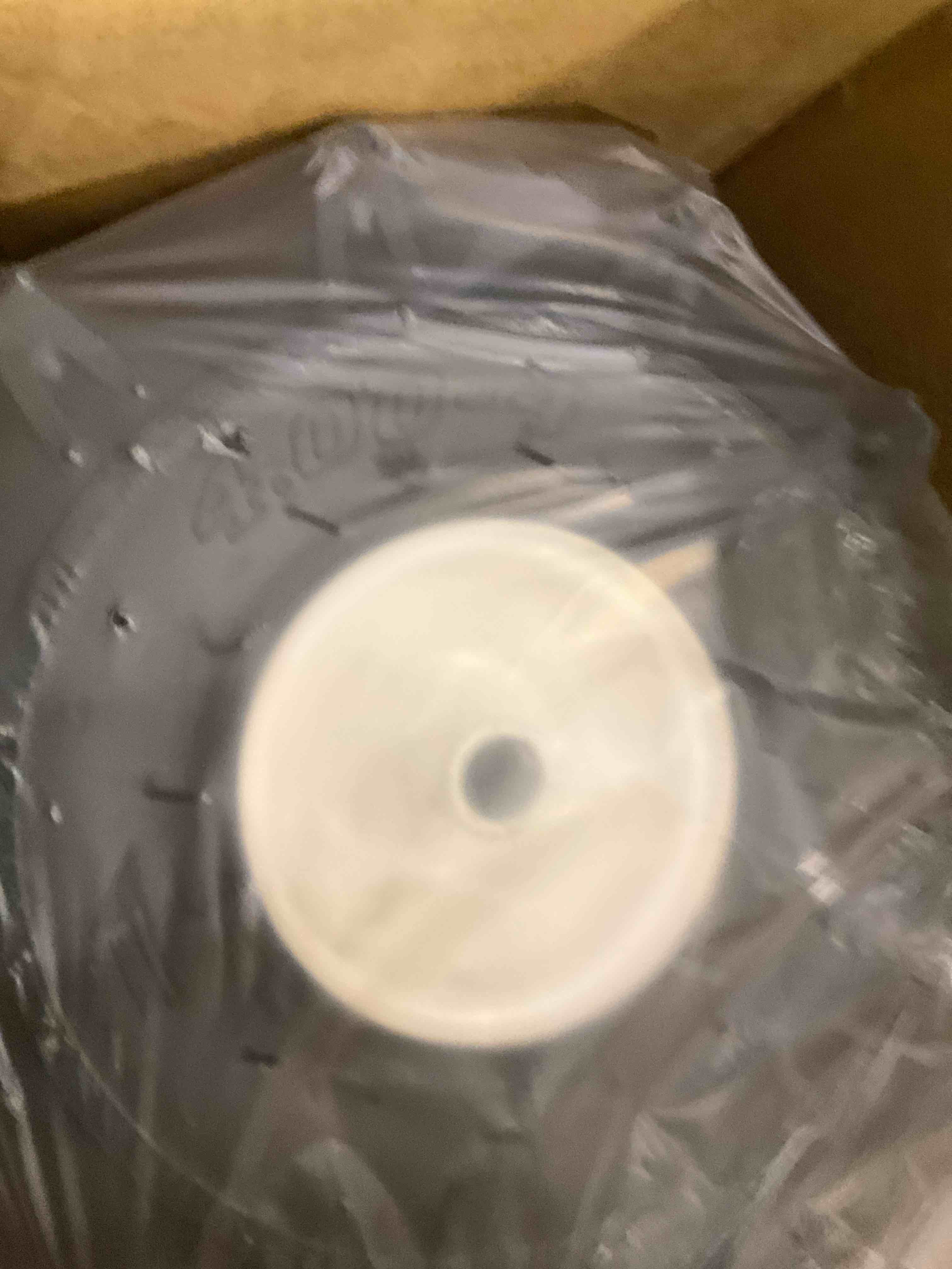 https://s3.amazonaws.com/lotting-images-prod/bidfta/PNK2465702_1749817432701.jpeg