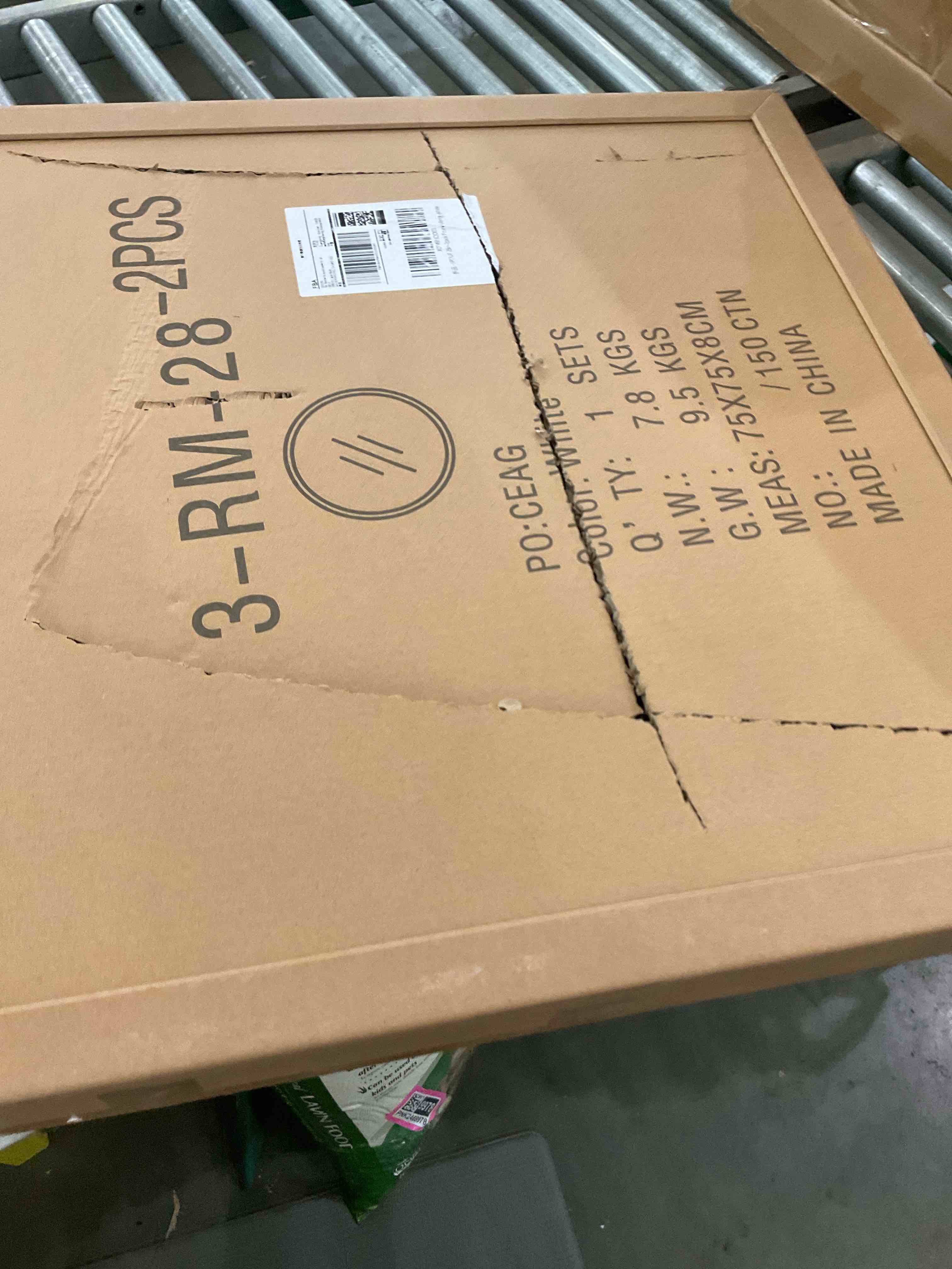 https://s3.amazonaws.com/lotting-images-prod/bidfta/PNK2469975_1750095362817.jpeg