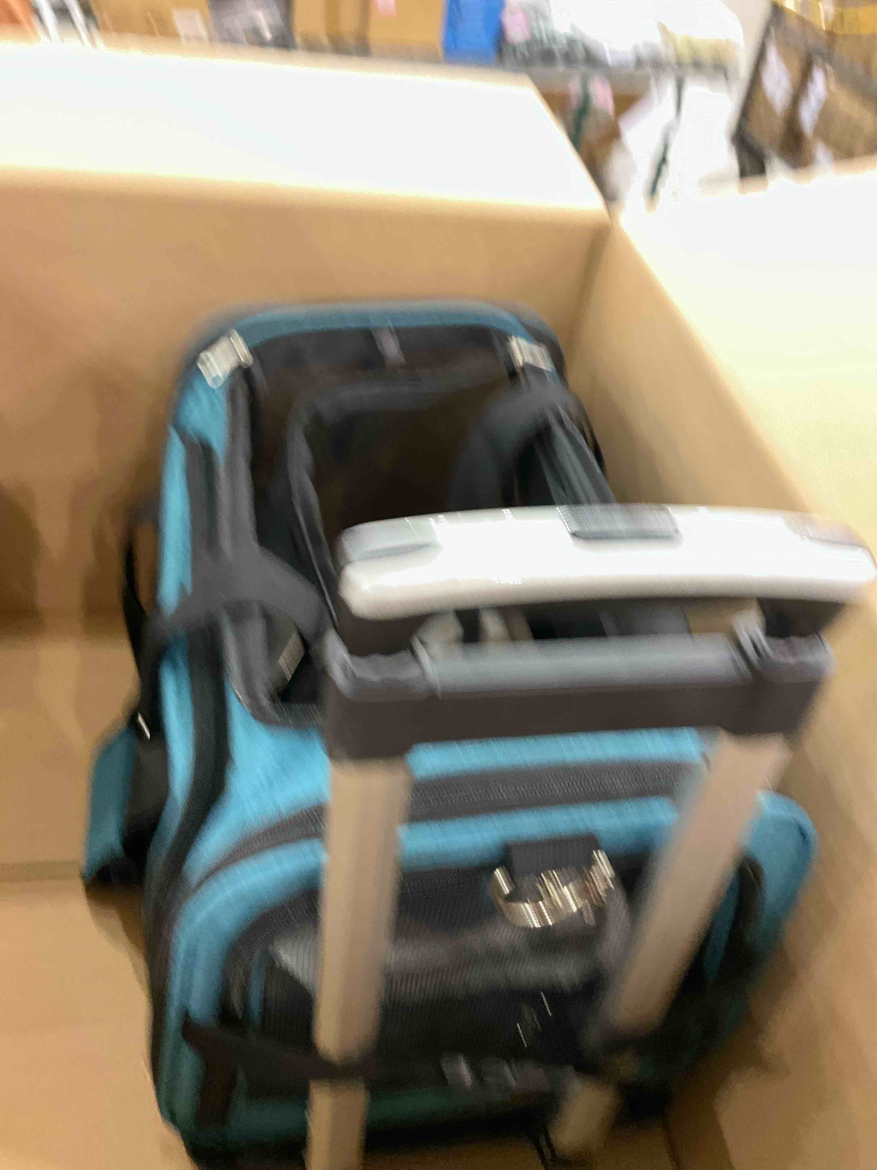 https://s3.amazonaws.com/lotting-images-prod/bidfta/PNK2470092_1750082082397.jpeg