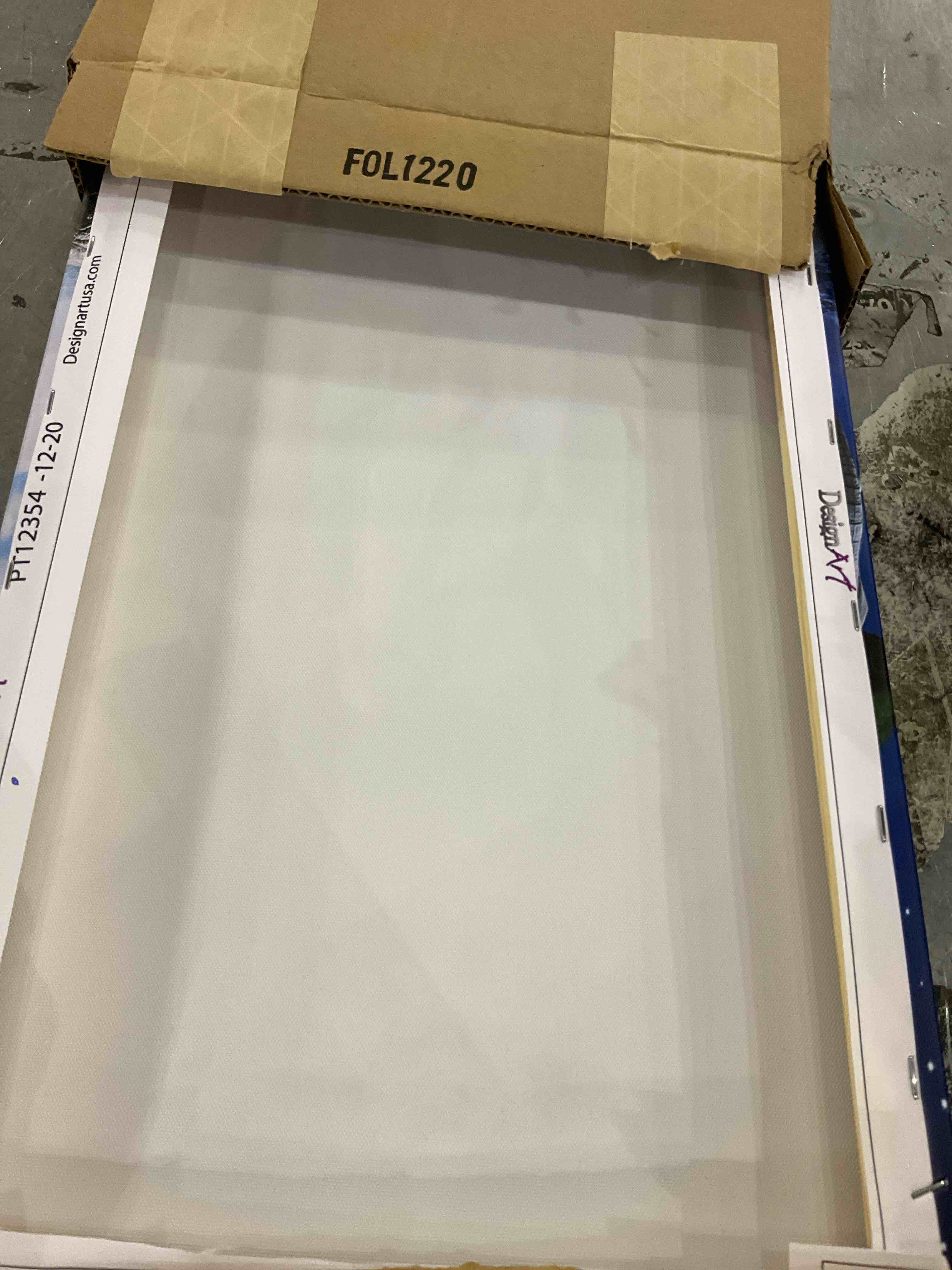 https://s3.amazonaws.com/lotting-images-prod/bidfta/PNK2470485_1750158356211.jpeg