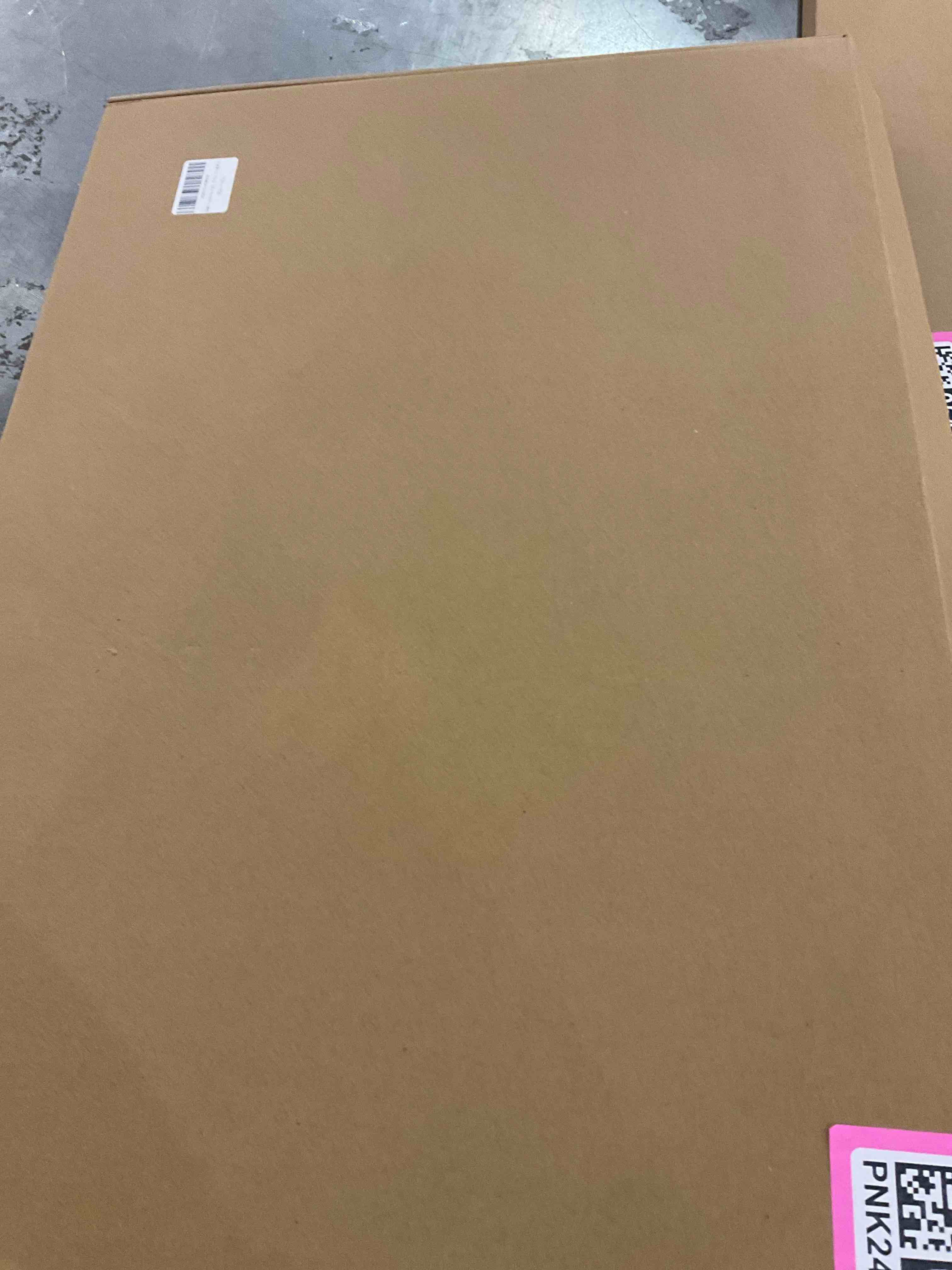 https://s3.amazonaws.com/lotting-images-prod/bidfta/PNK2470543_1750160863244.jpeg
