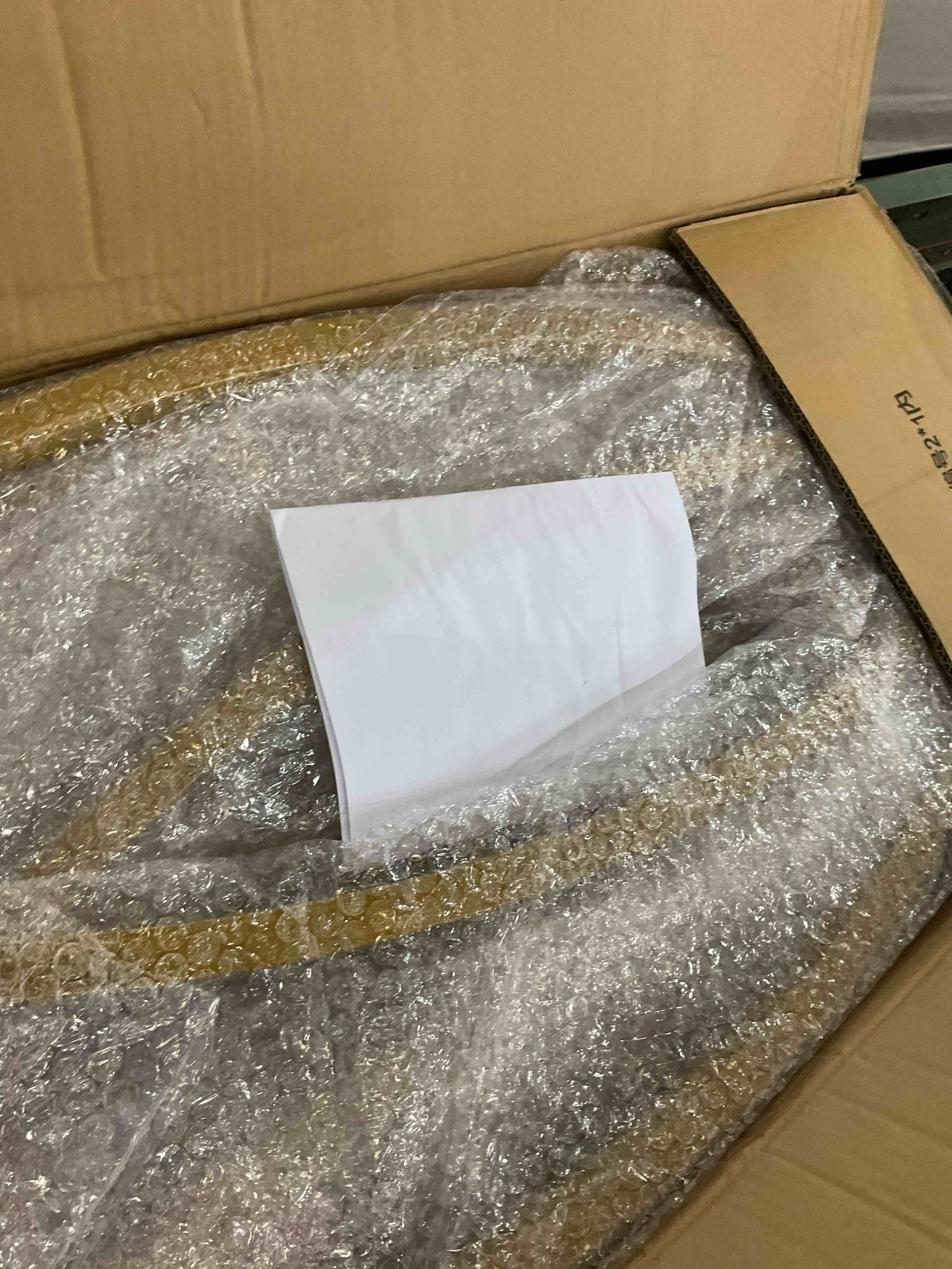 https://s3.amazonaws.com/lotting-images-prod/bidfta/PNK2471017_1750346969593.jpeg