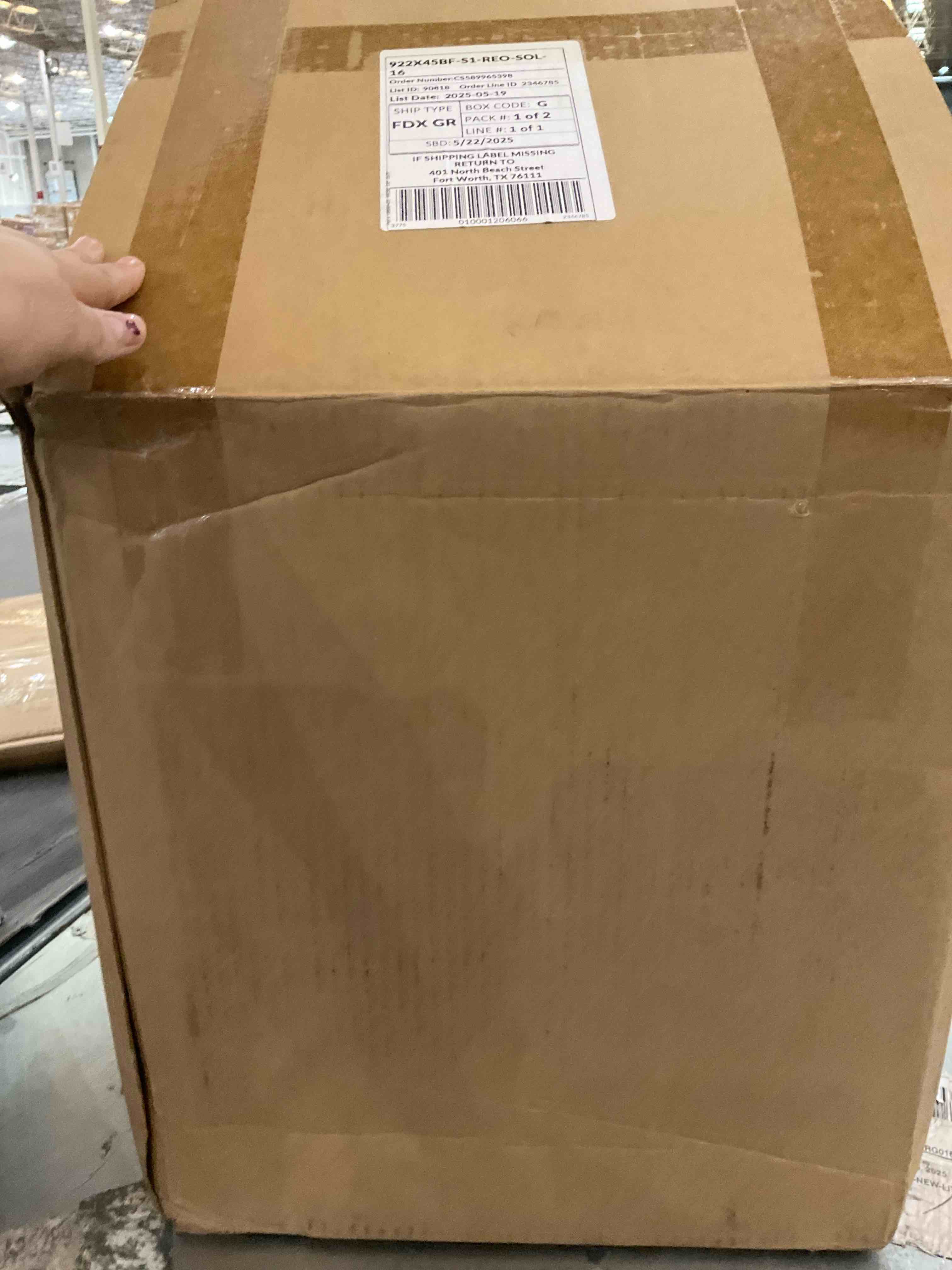 https://s3.amazonaws.com/lotting-images-prod/bidfta/PNK2471544_1750430258184.jpeg