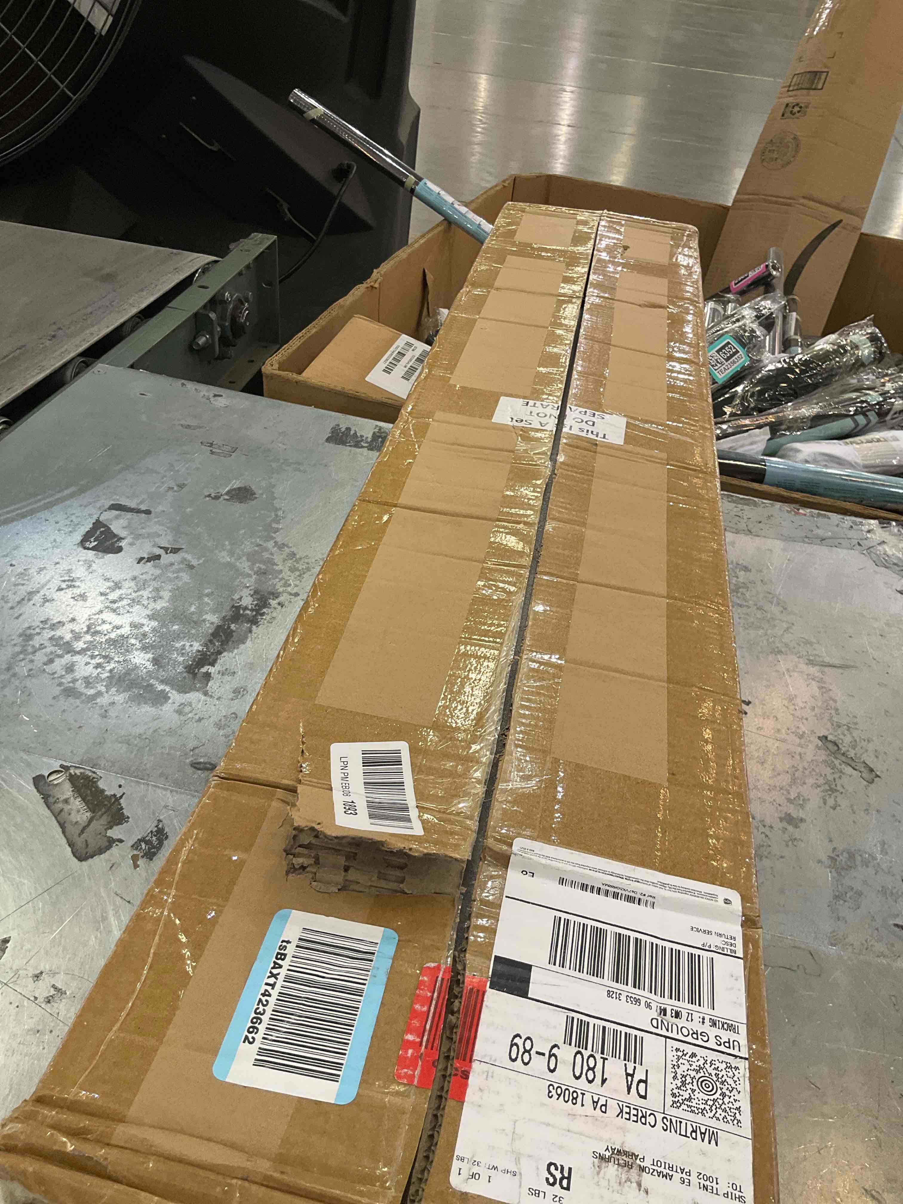 https://s3.amazonaws.com/lotting-images-prod/bidfta/PNK2472730_1750865348539.jpeg