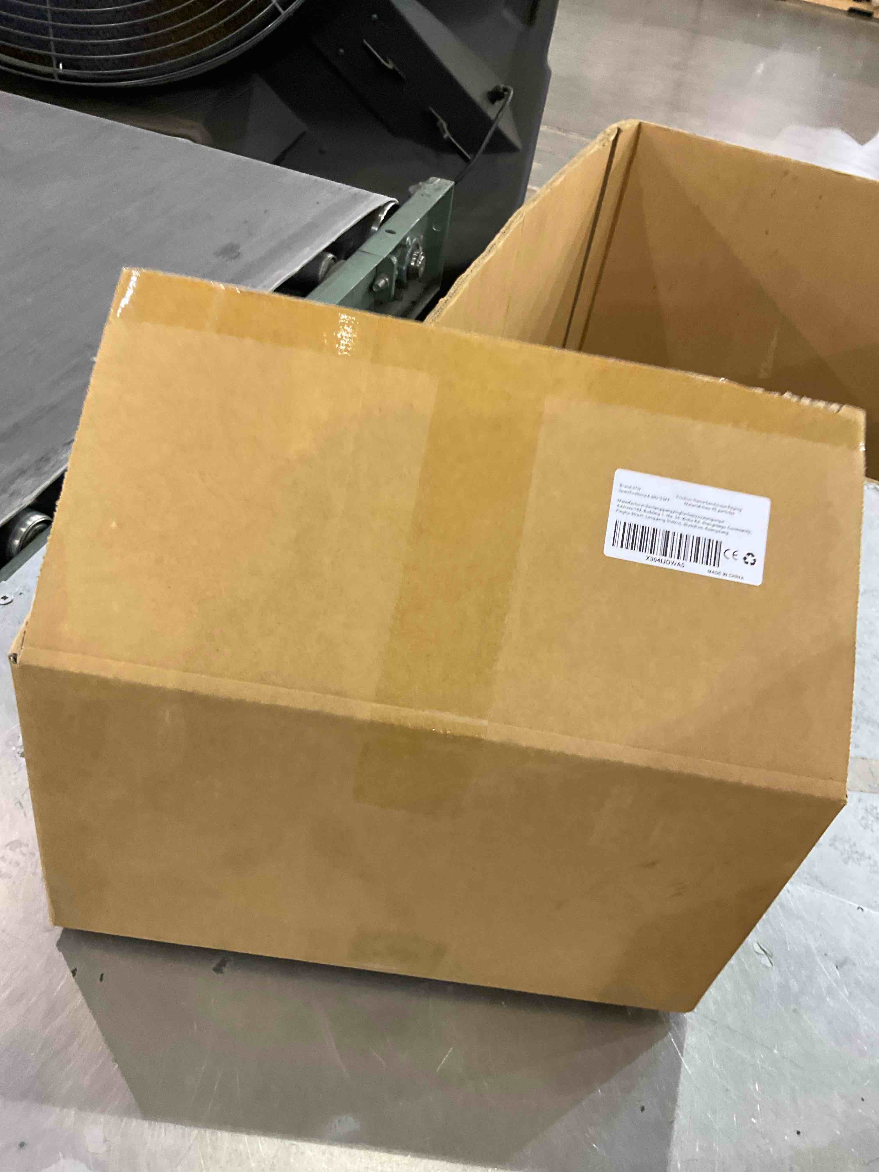 https://s3.amazonaws.com/lotting-images-prod/bidfta/PNK2472907_1750936023733.jpeg