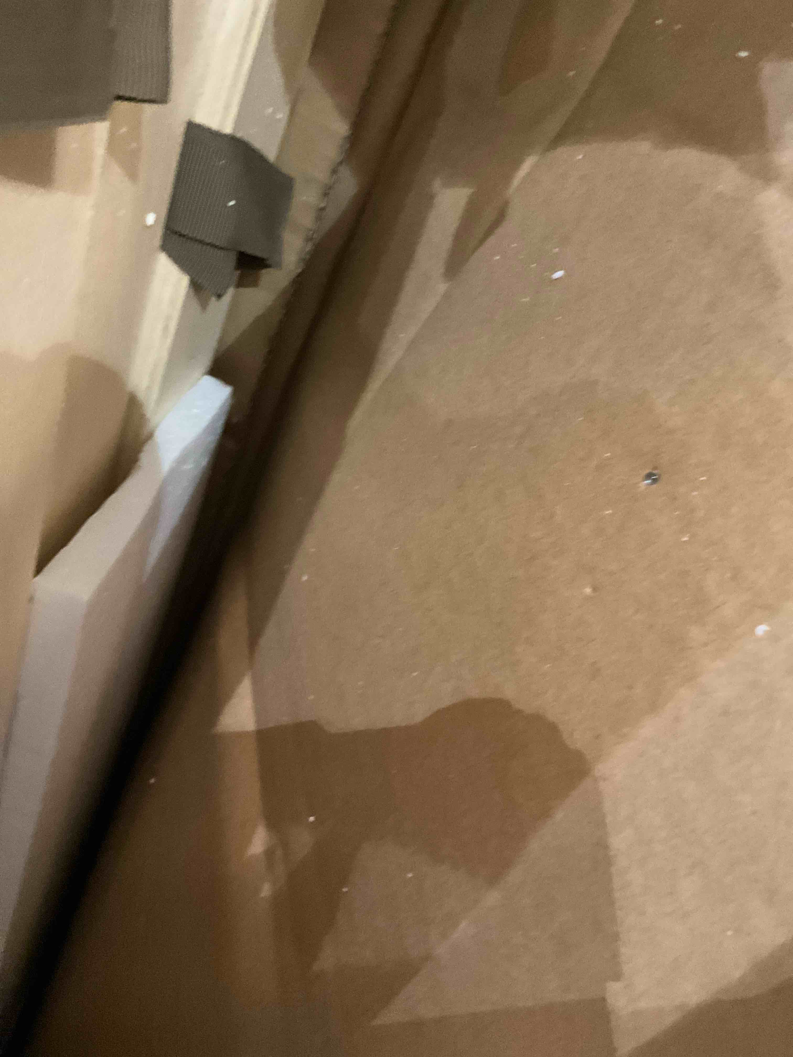 https://s3.amazonaws.com/lotting-images-prod/bidfta/PNK2473312_1751037790090.jpeg