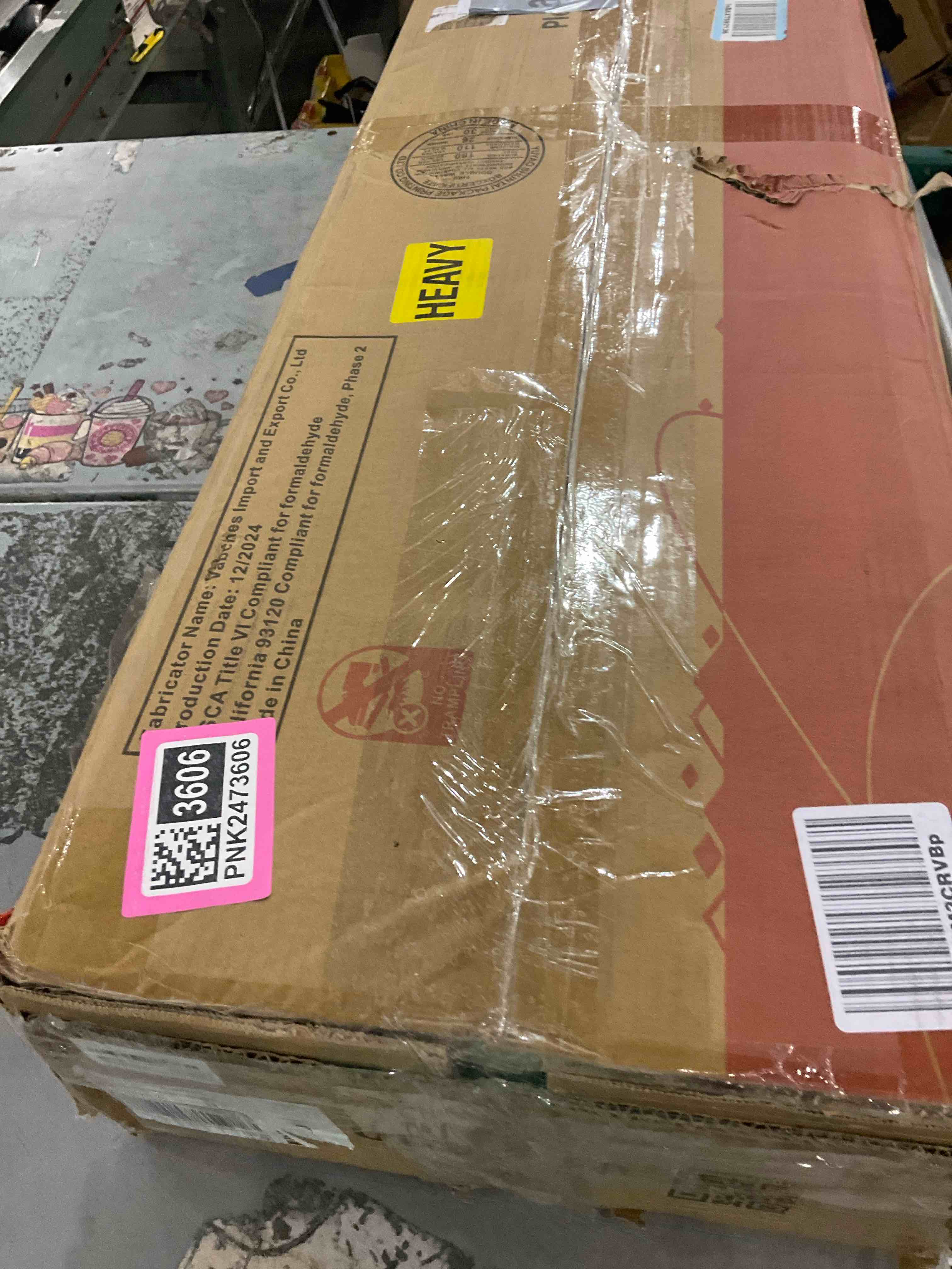 https://s3.amazonaws.com/lotting-images-prod/bidfta/PNK2473606_1751542056978.jpeg