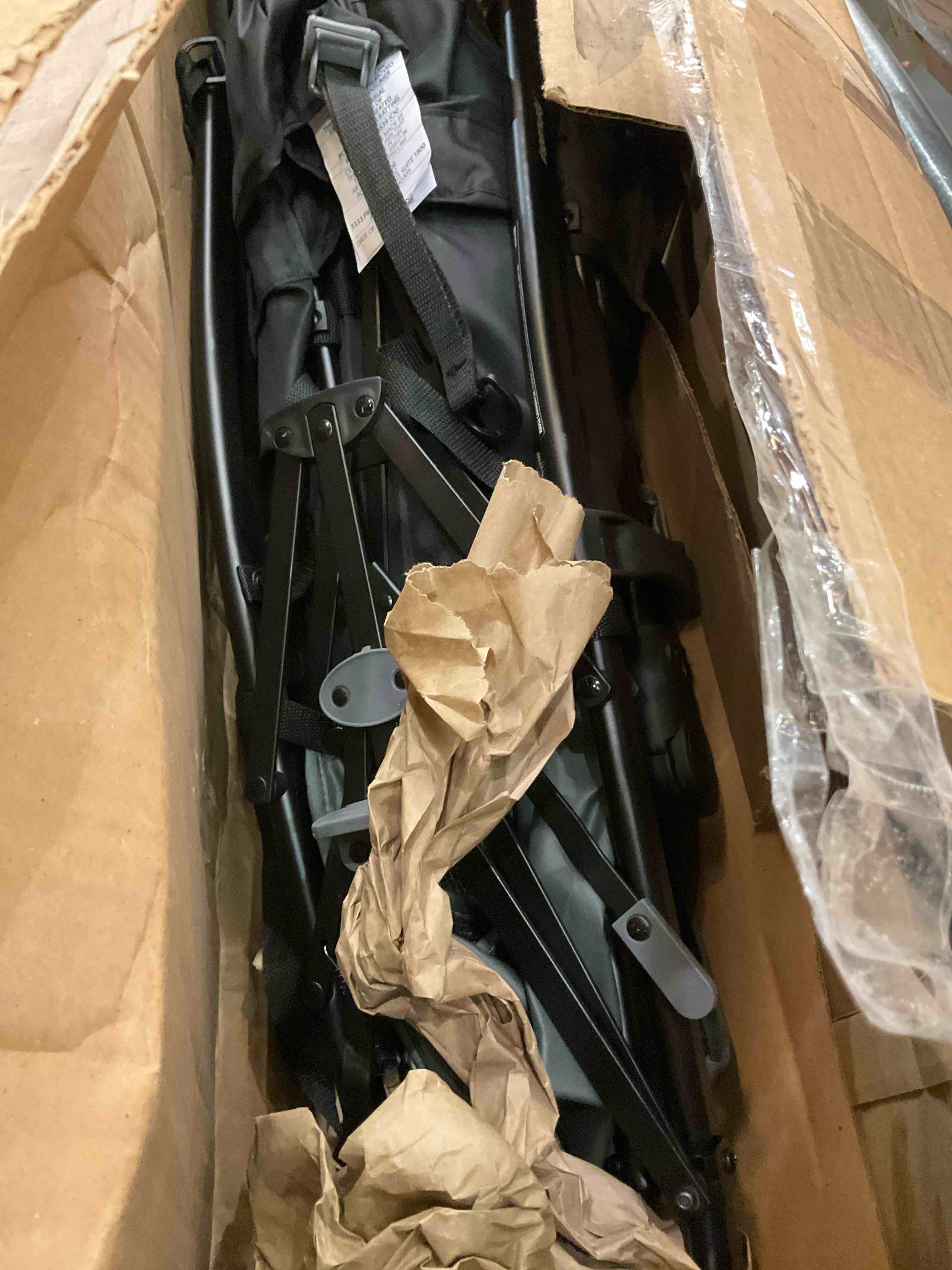 https://s3.amazonaws.com/lotting-images-prod/bidfta/PNK2473839_1751484227058.jpeg